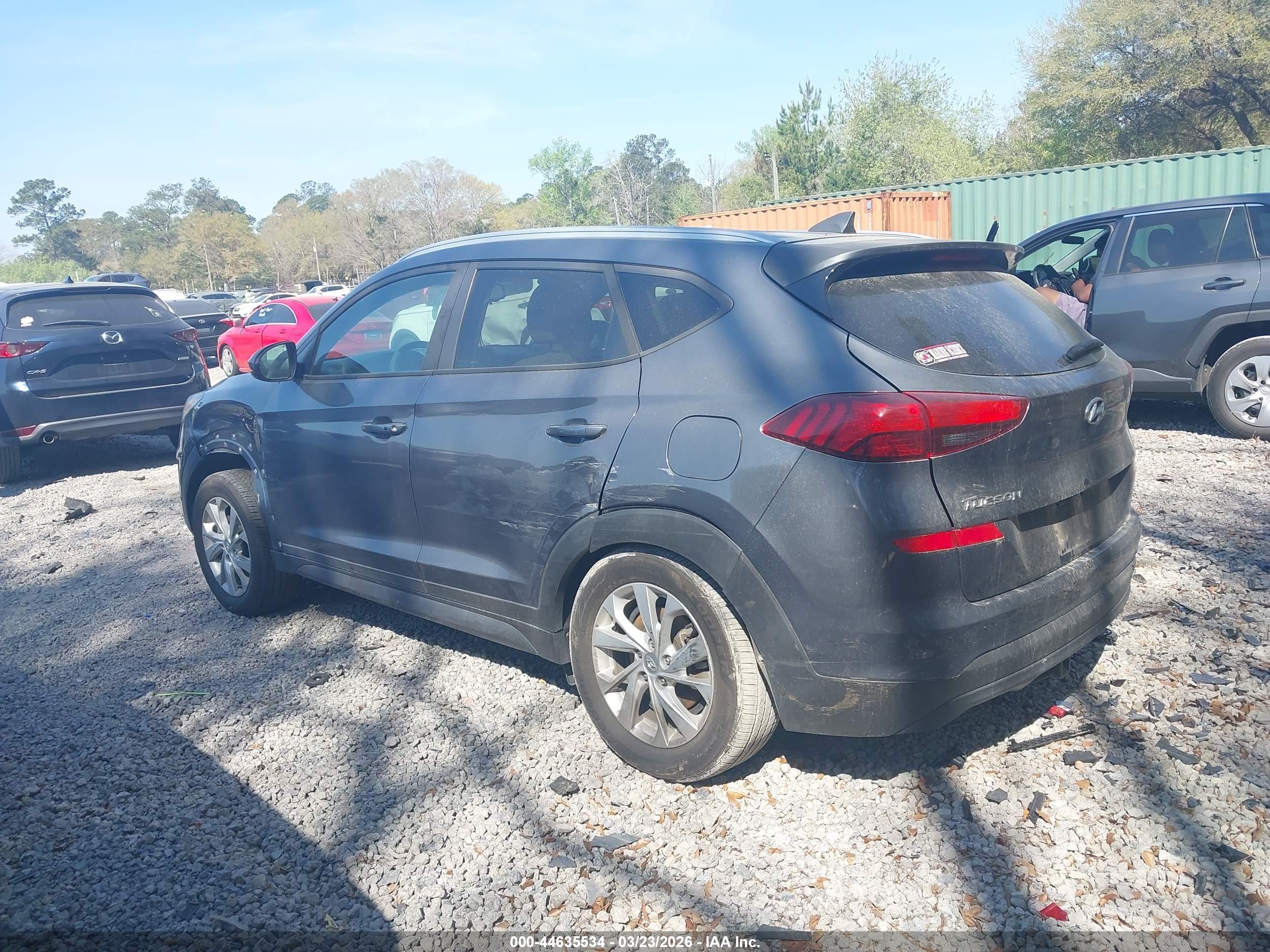 HYUNDAI TUCSON image 6