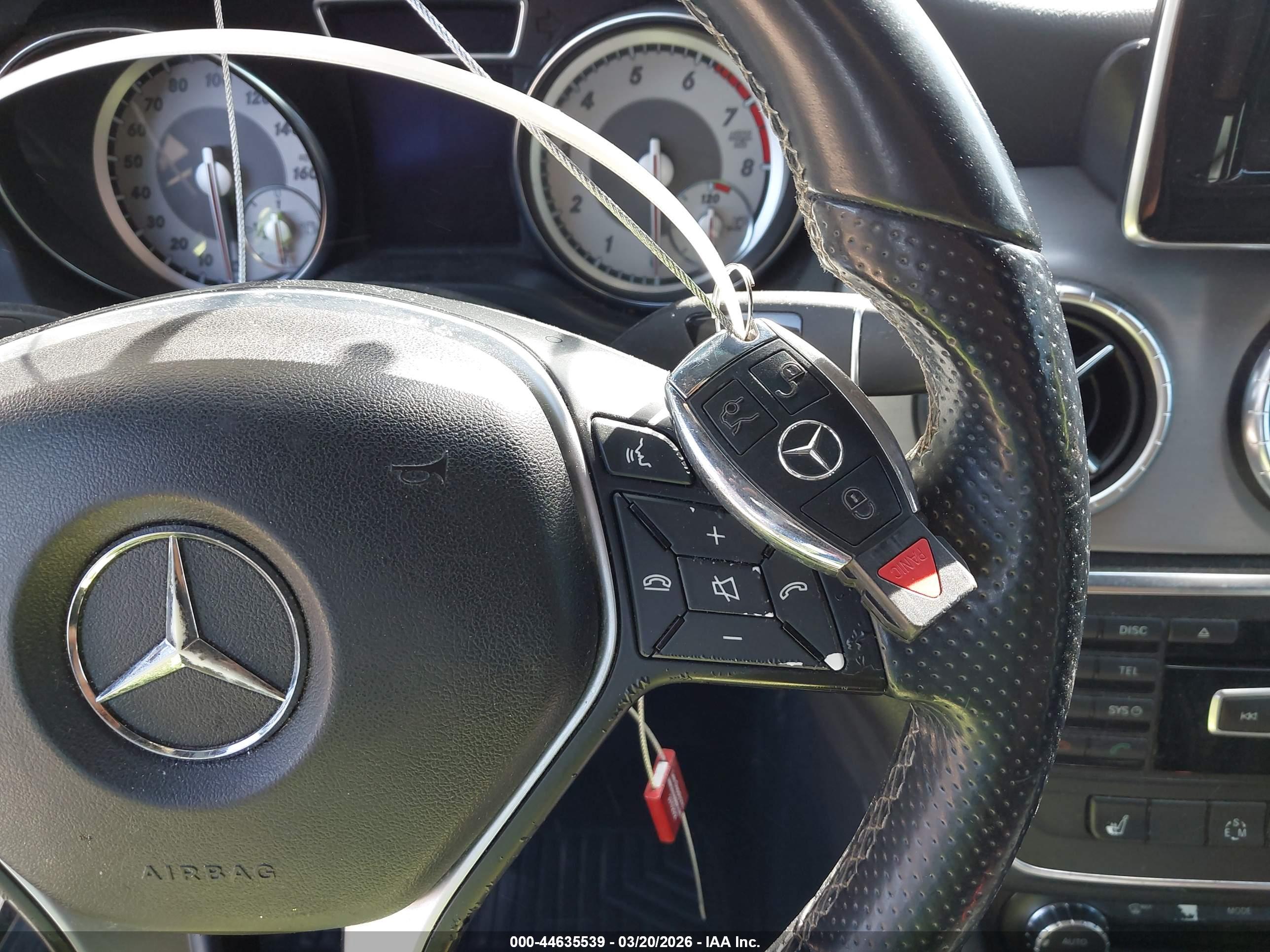 MERCEDES-BENZ CLA image 11