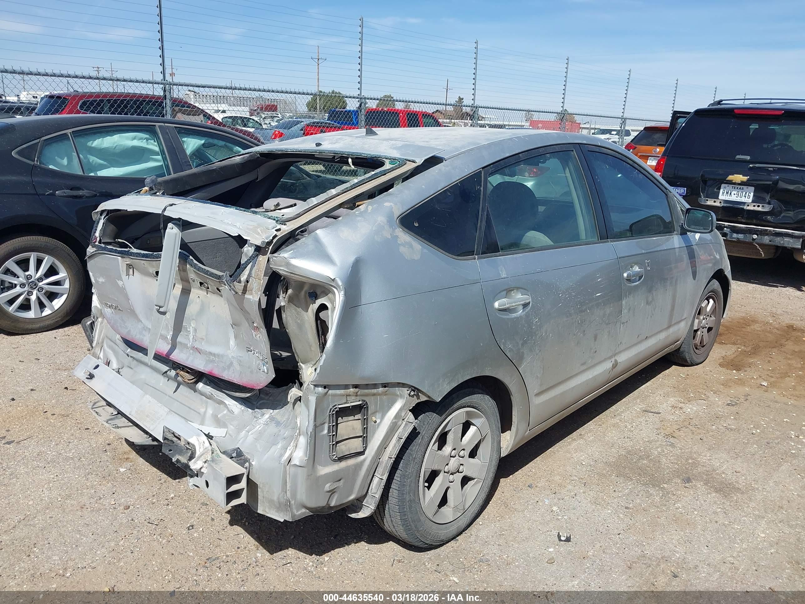 TOYOTA PRIUS image 4