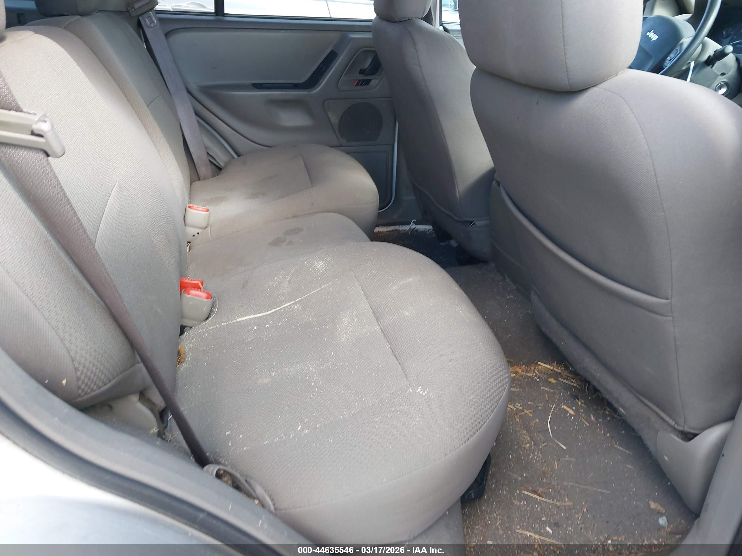 JEEP GRAND image 8