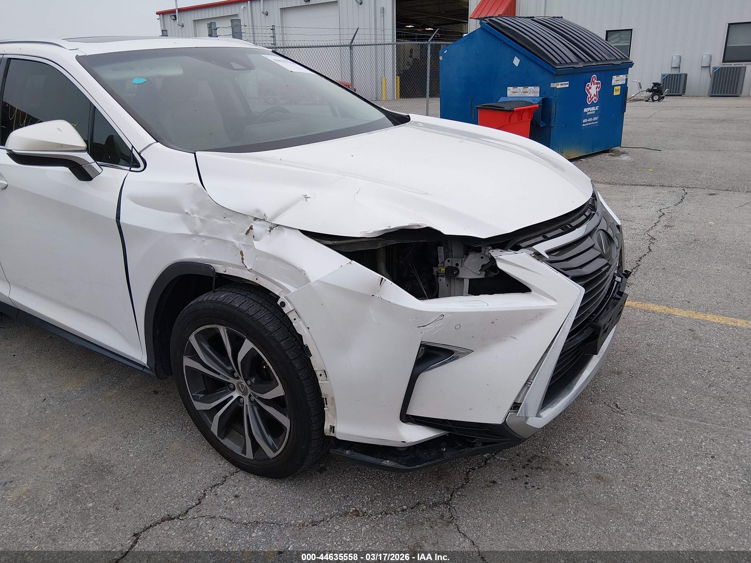 LEXUS RX image 6