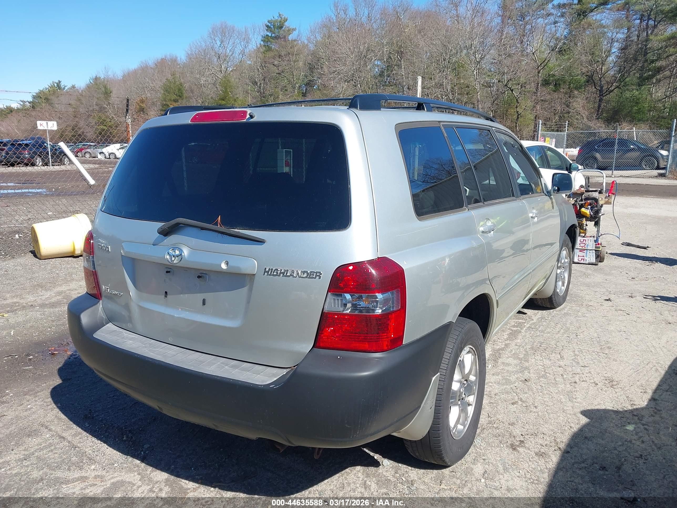 TOYOTA HIGHLANDER image 4