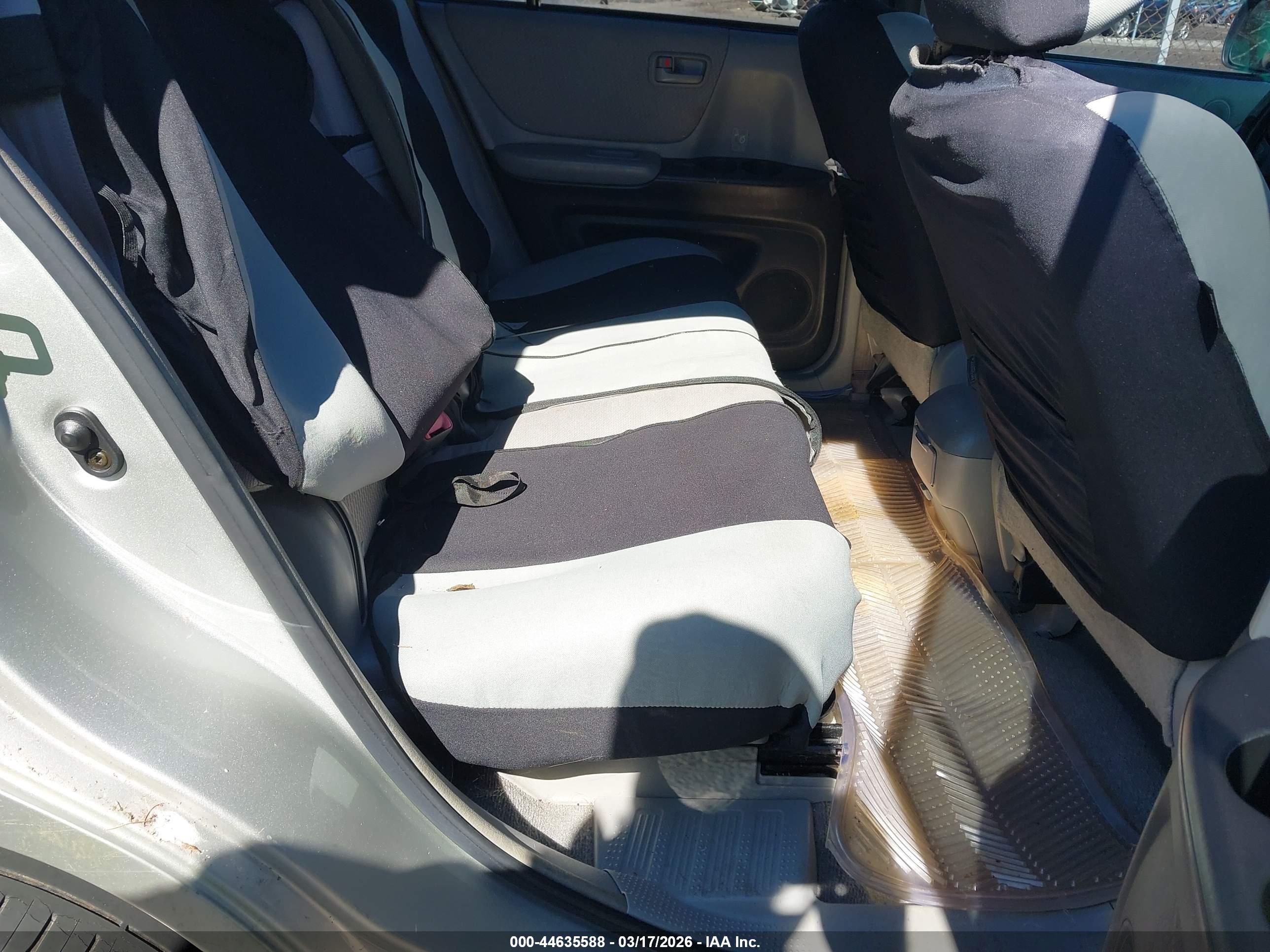 TOYOTA HIGHLANDER image 8