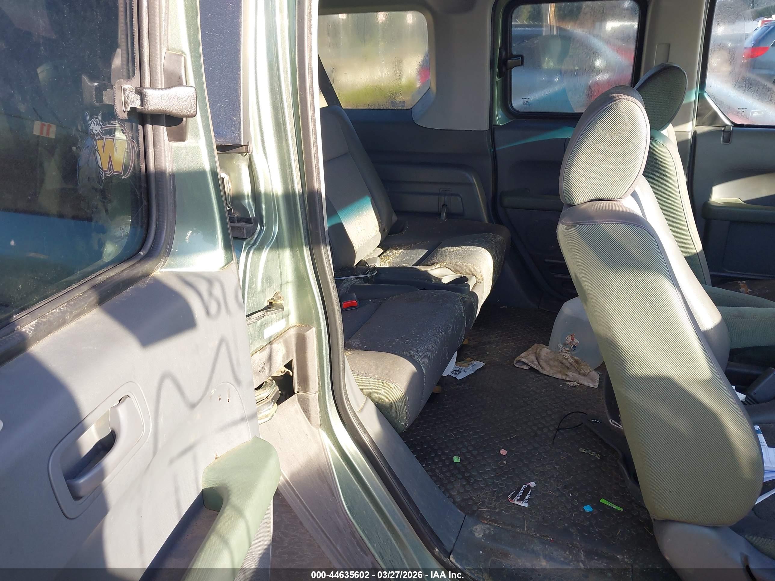 HONDA ELEMENT image 8
