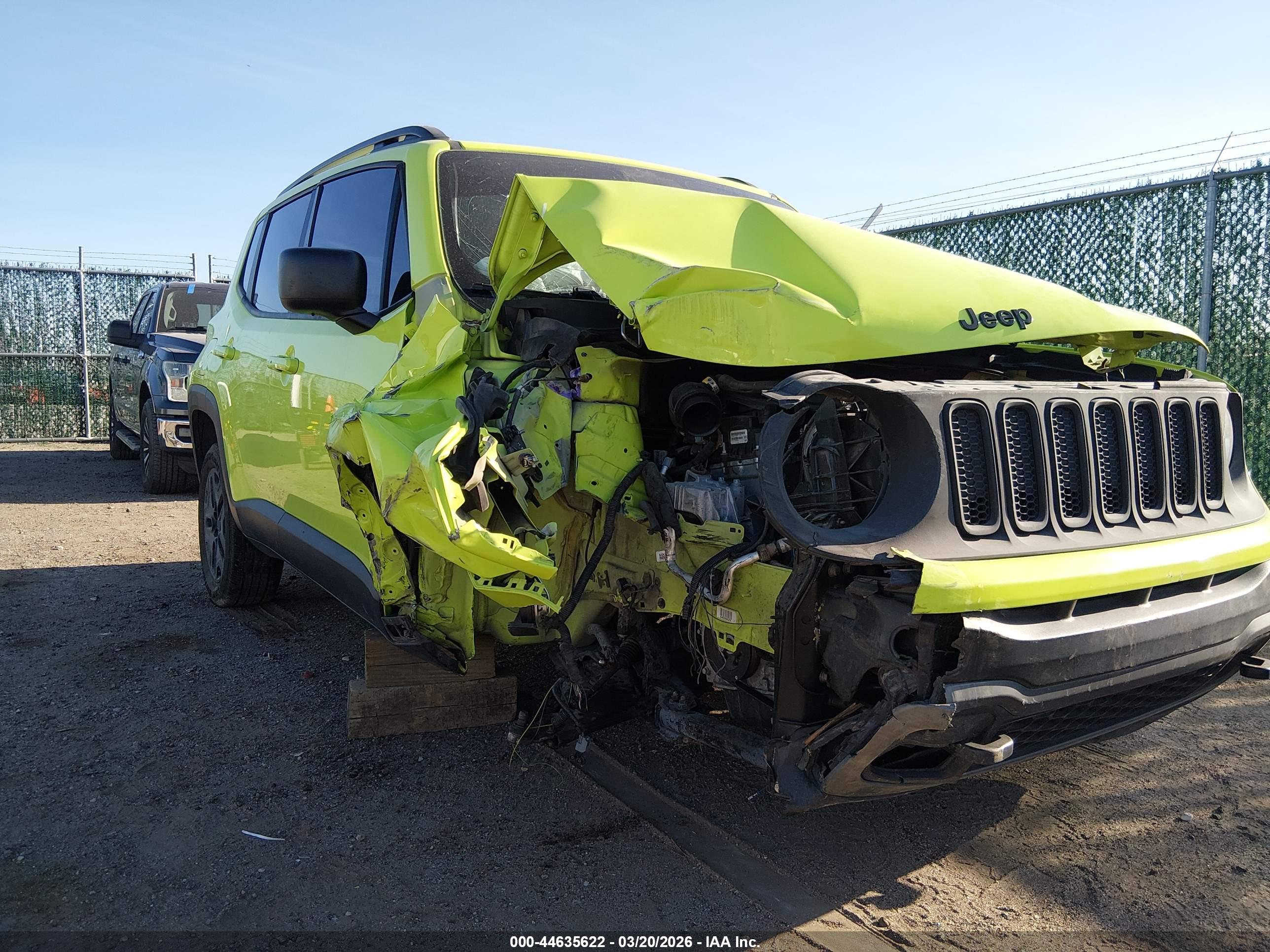 JEEP RENEGADE image 6