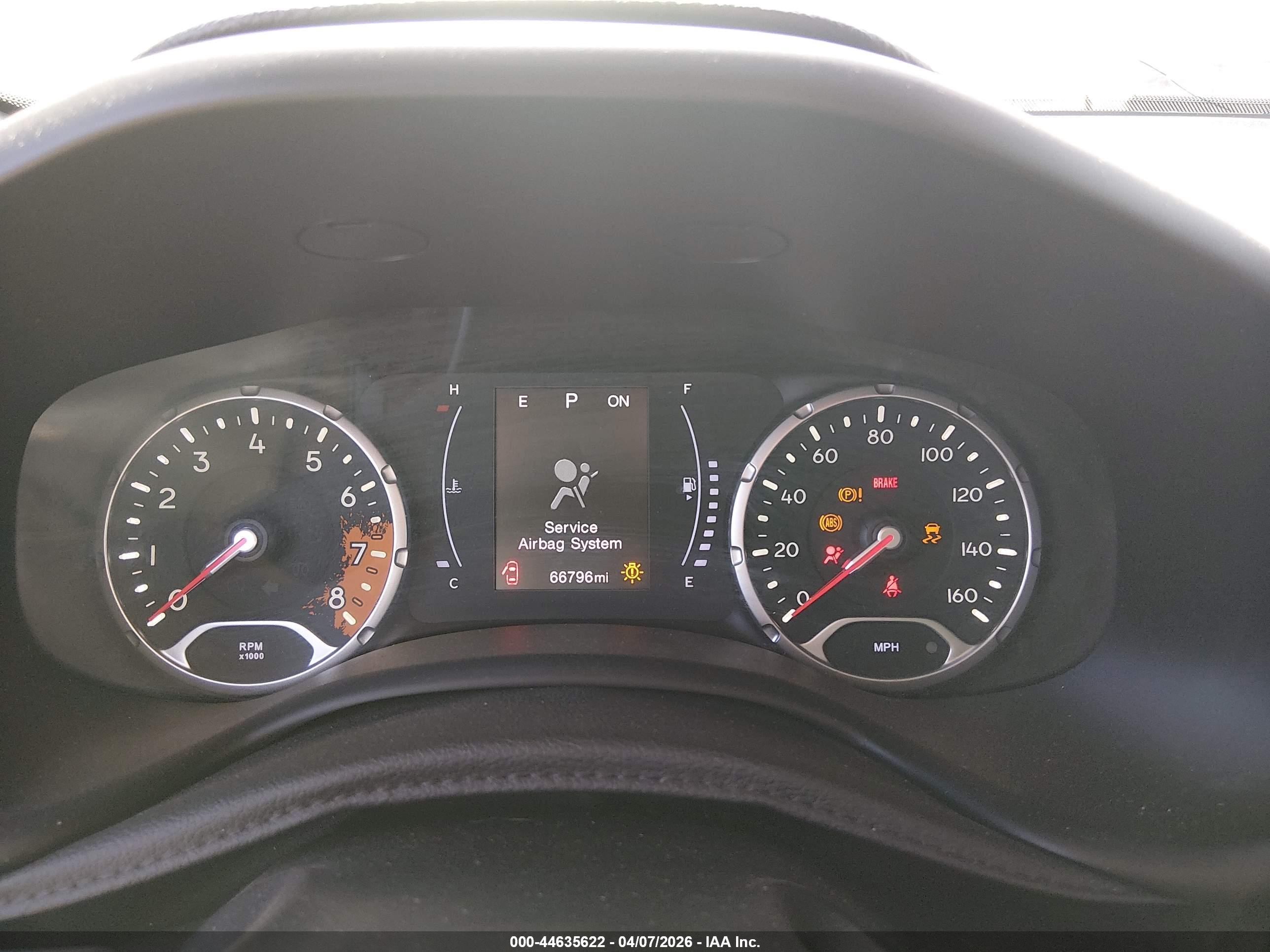 JEEP RENEGADE image 7