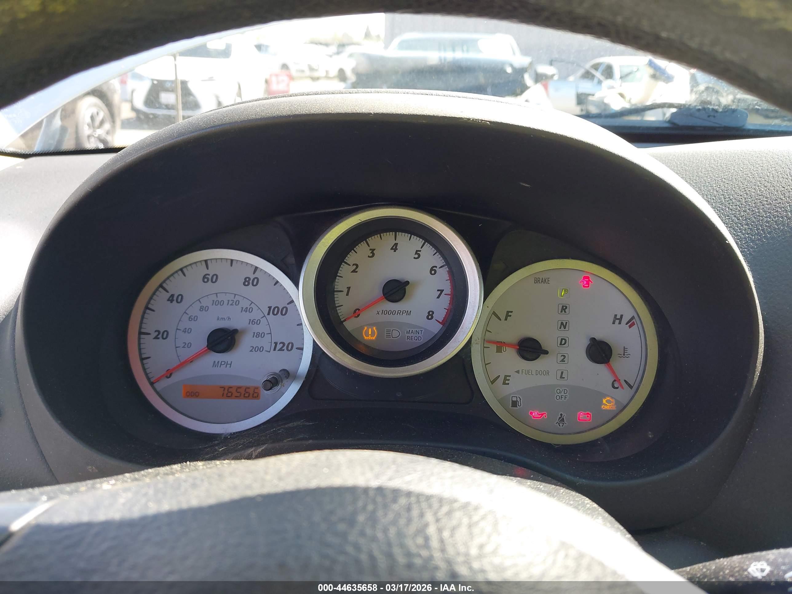 TOYOTA RAV4 image 7