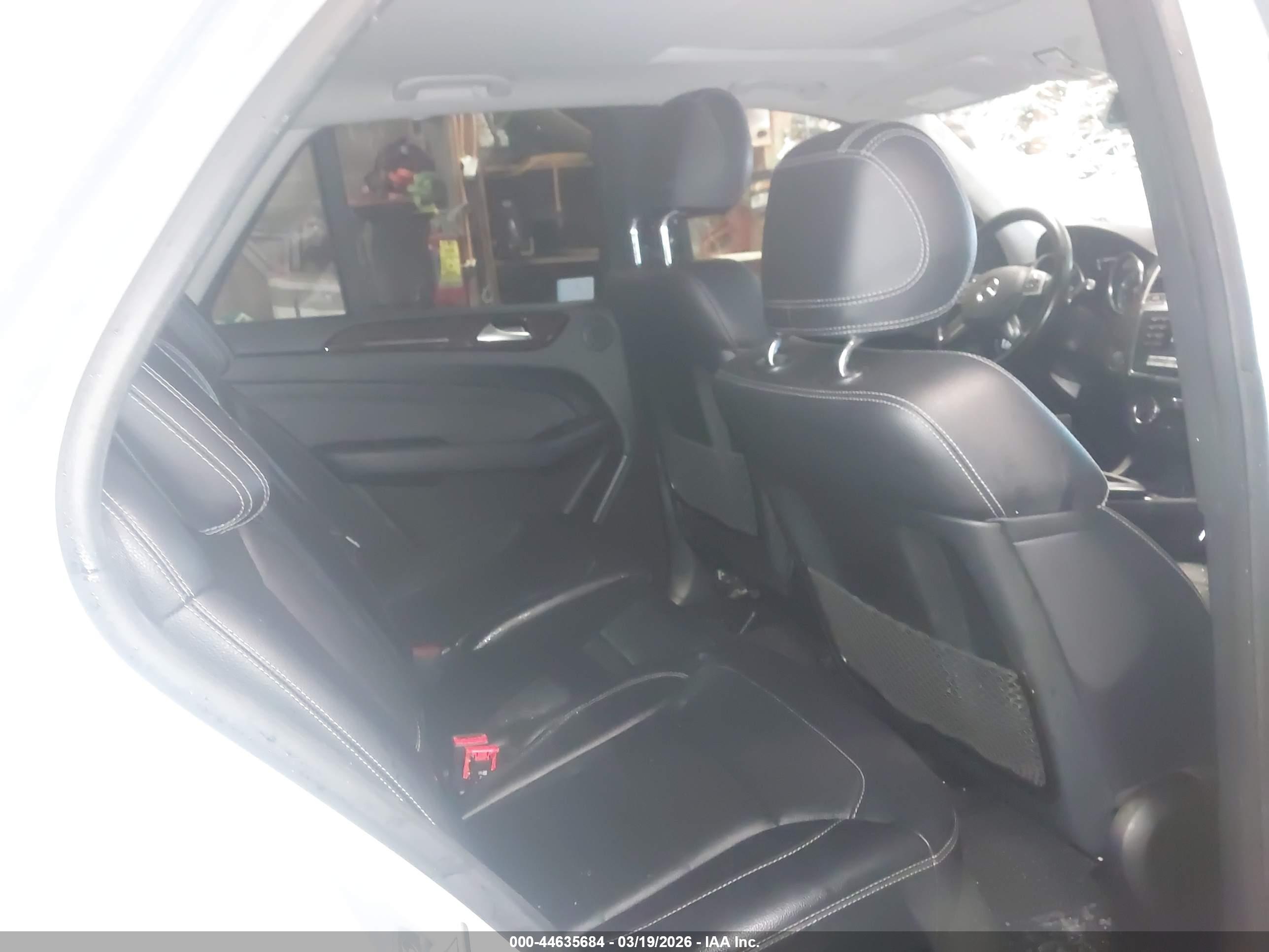 MERCEDES-BENZ ML image 8