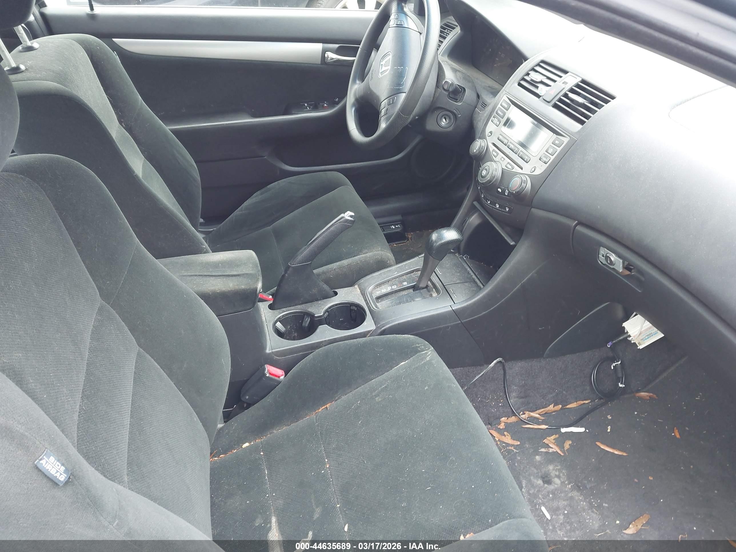 HONDA ACCORD image 5