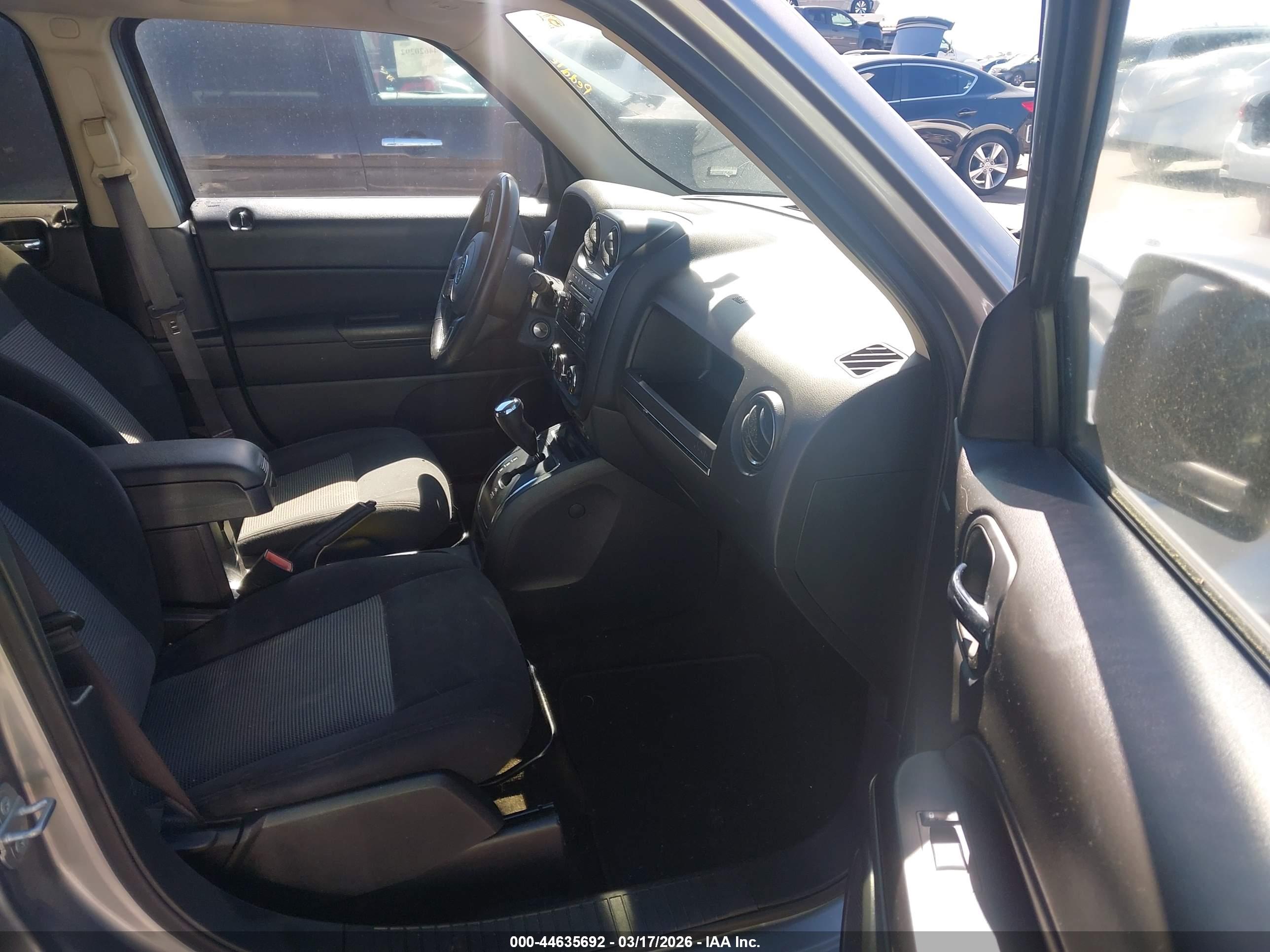 JEEP PATRIOT image 5