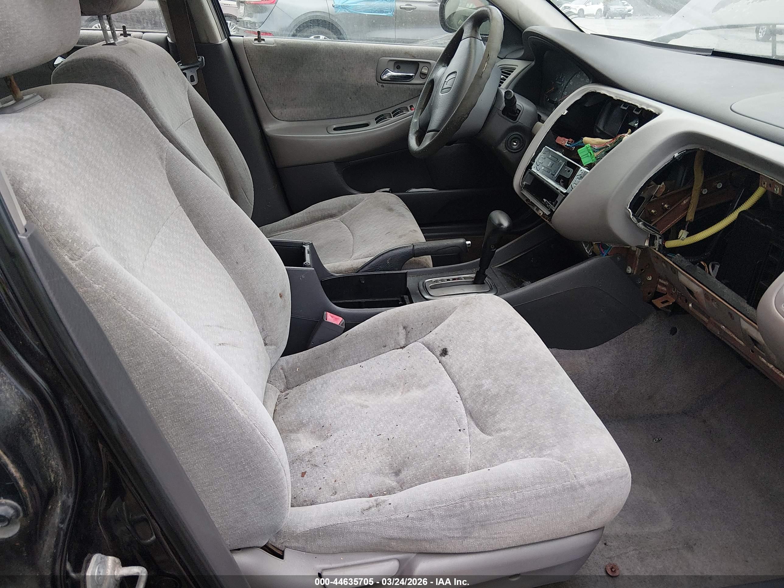 HONDA ACCORD image 5