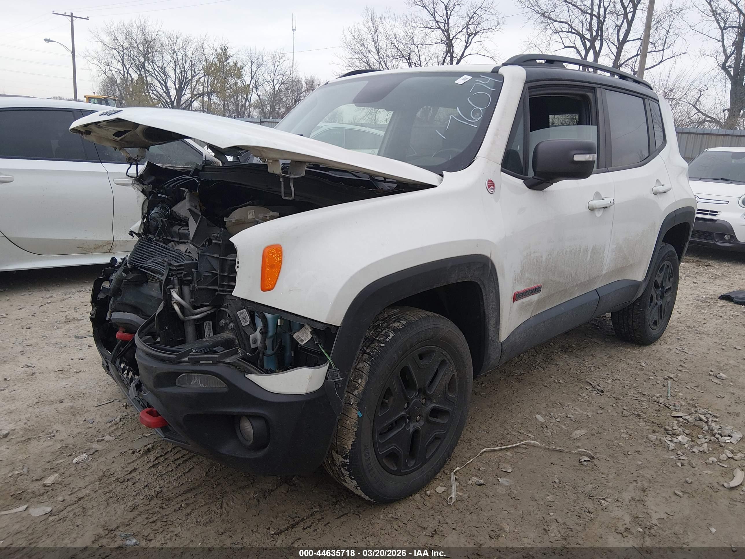 JEEP RENEGADE image 2