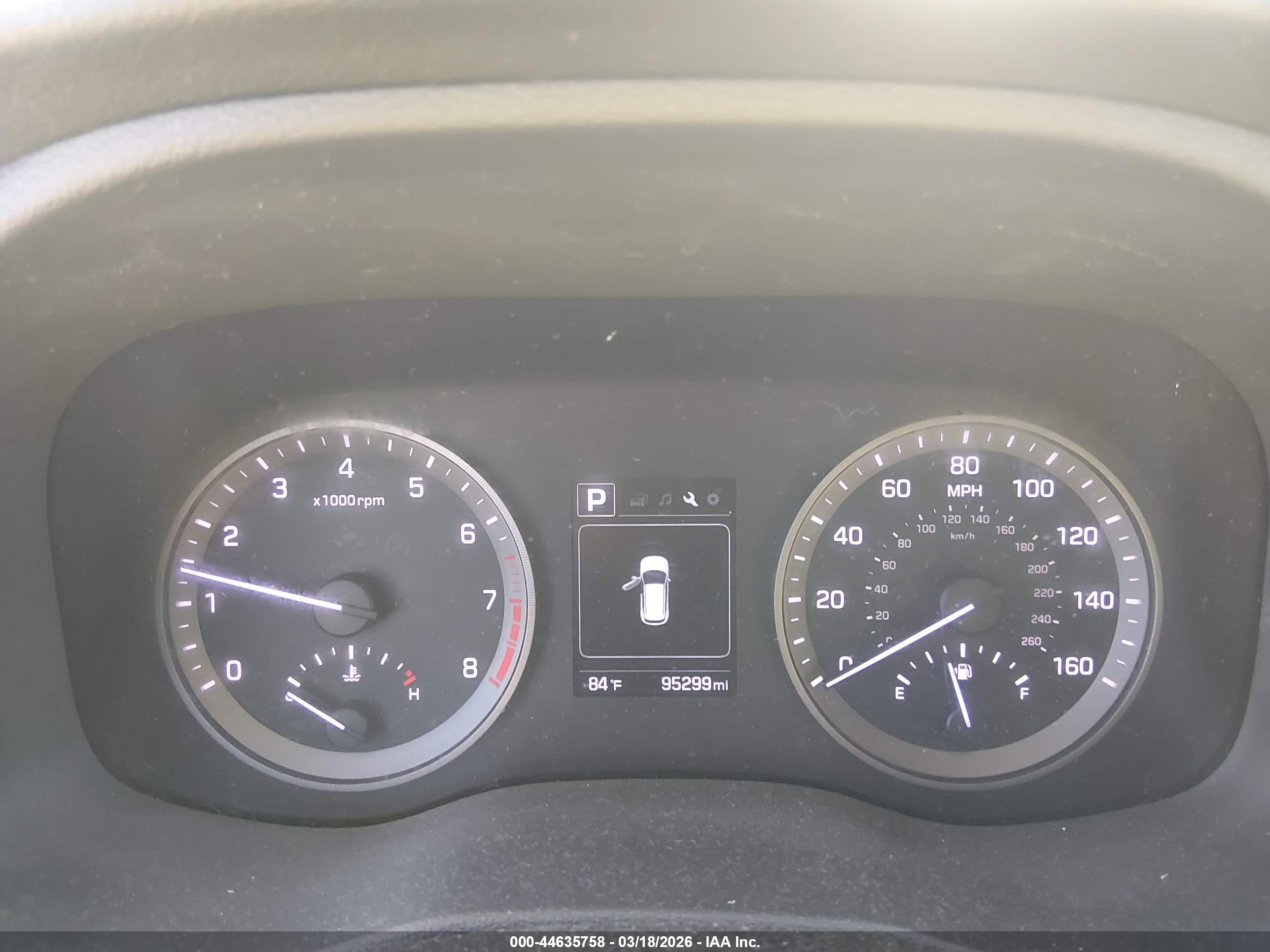 HYUNDAI TUCSON image 7