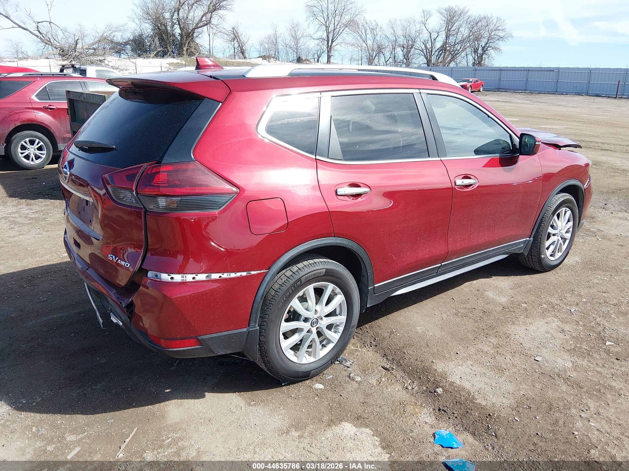 NISSAN ROGUE image 4