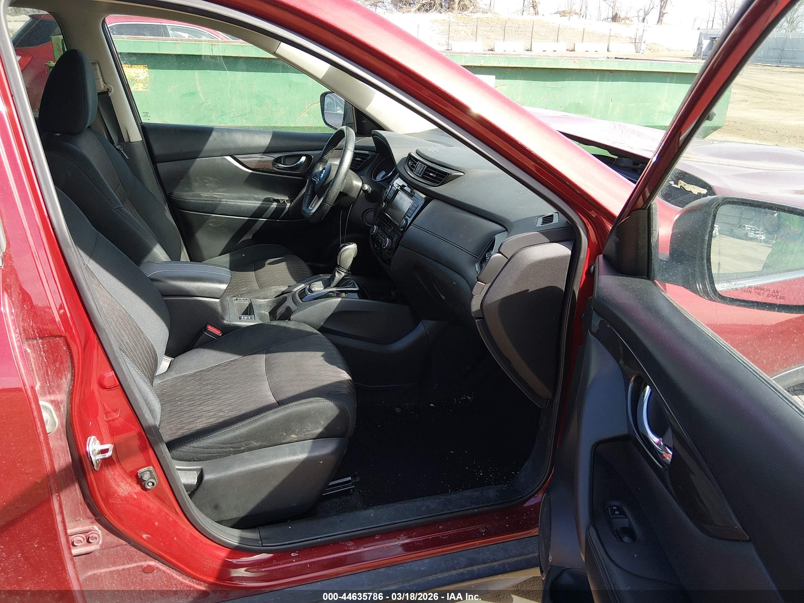 NISSAN ROGUE image 5