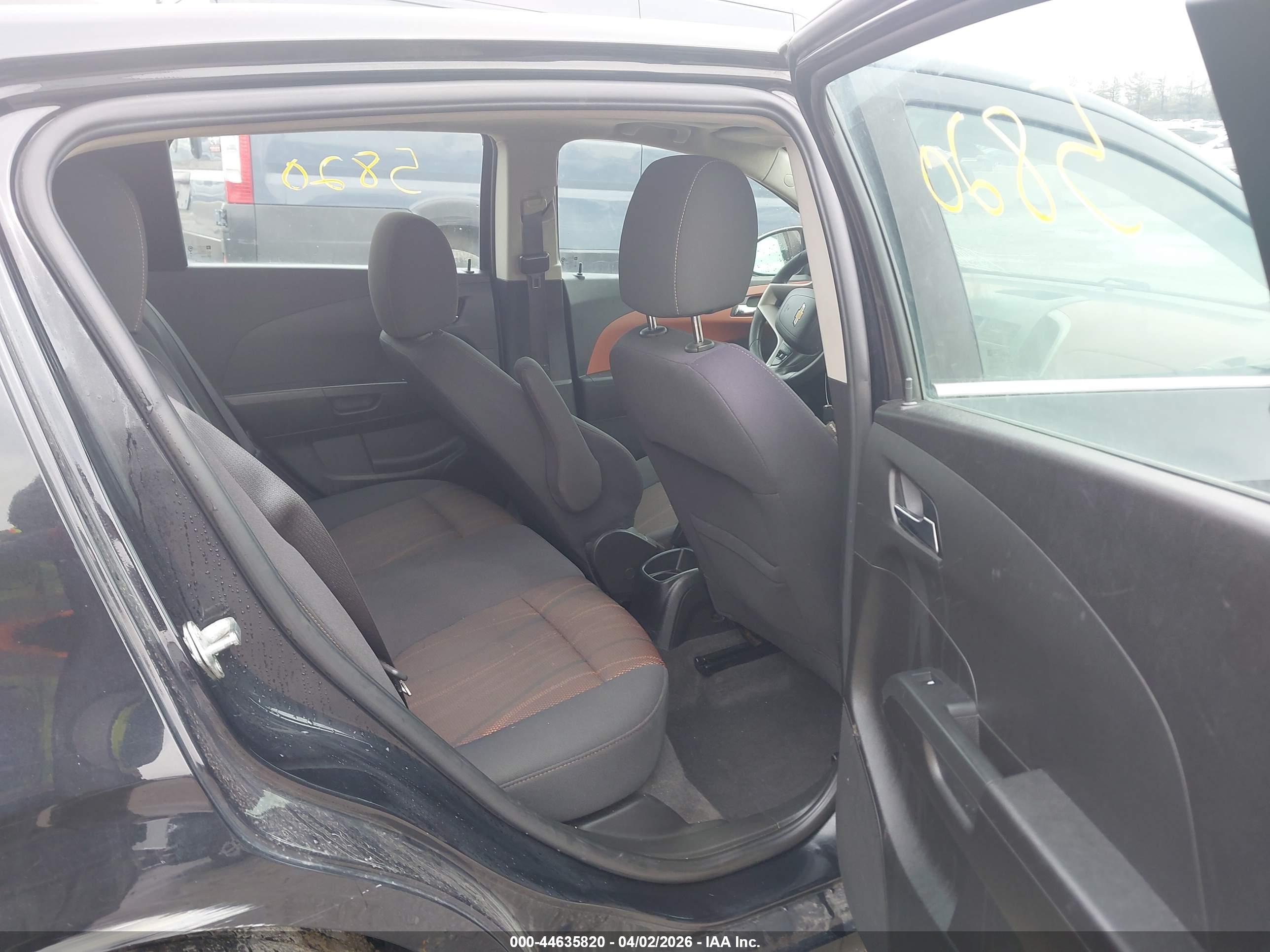 CHEVROLET SONIC image 8