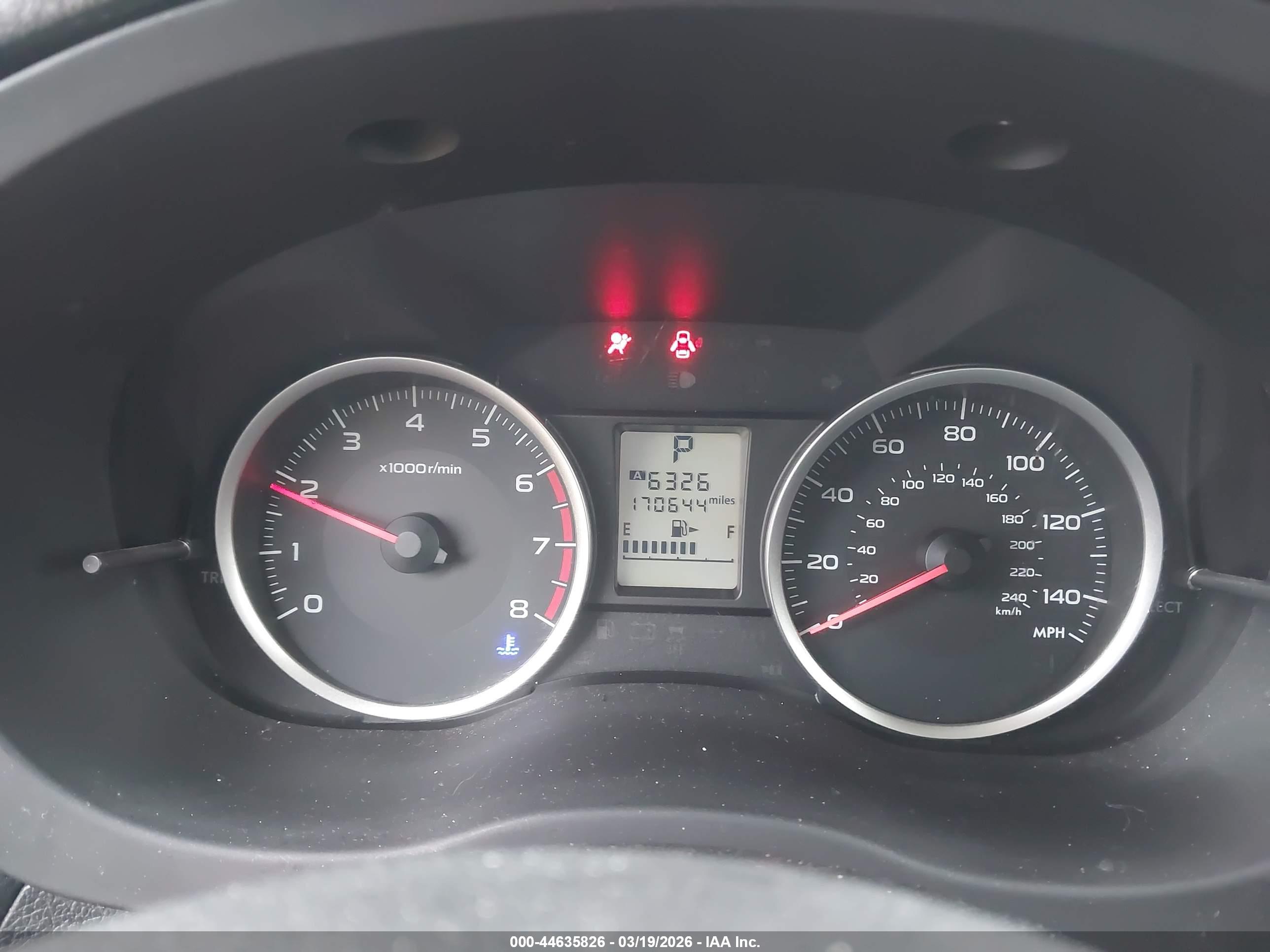 SUBARU FORESTER image 7