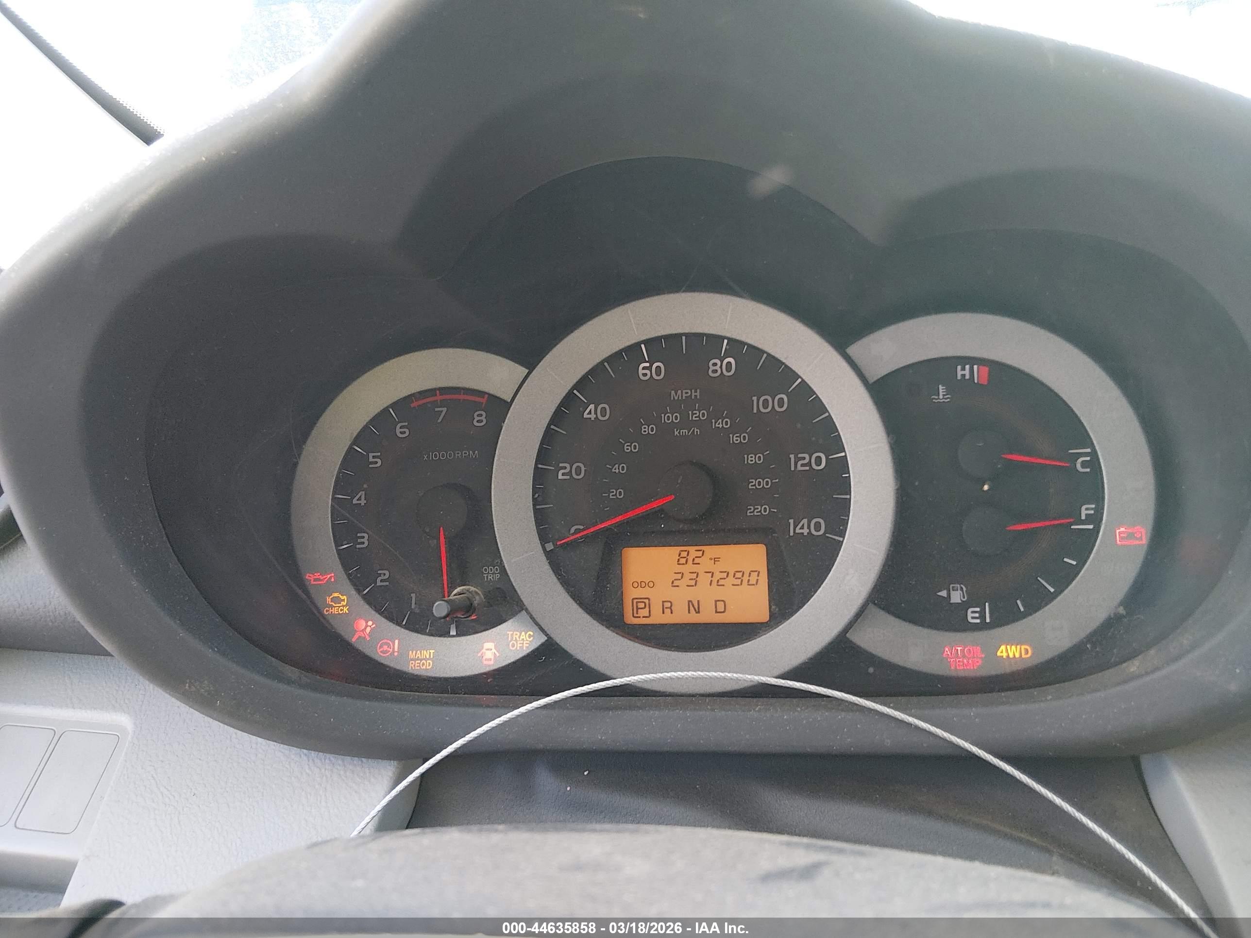 TOYOTA RAV4 image 7