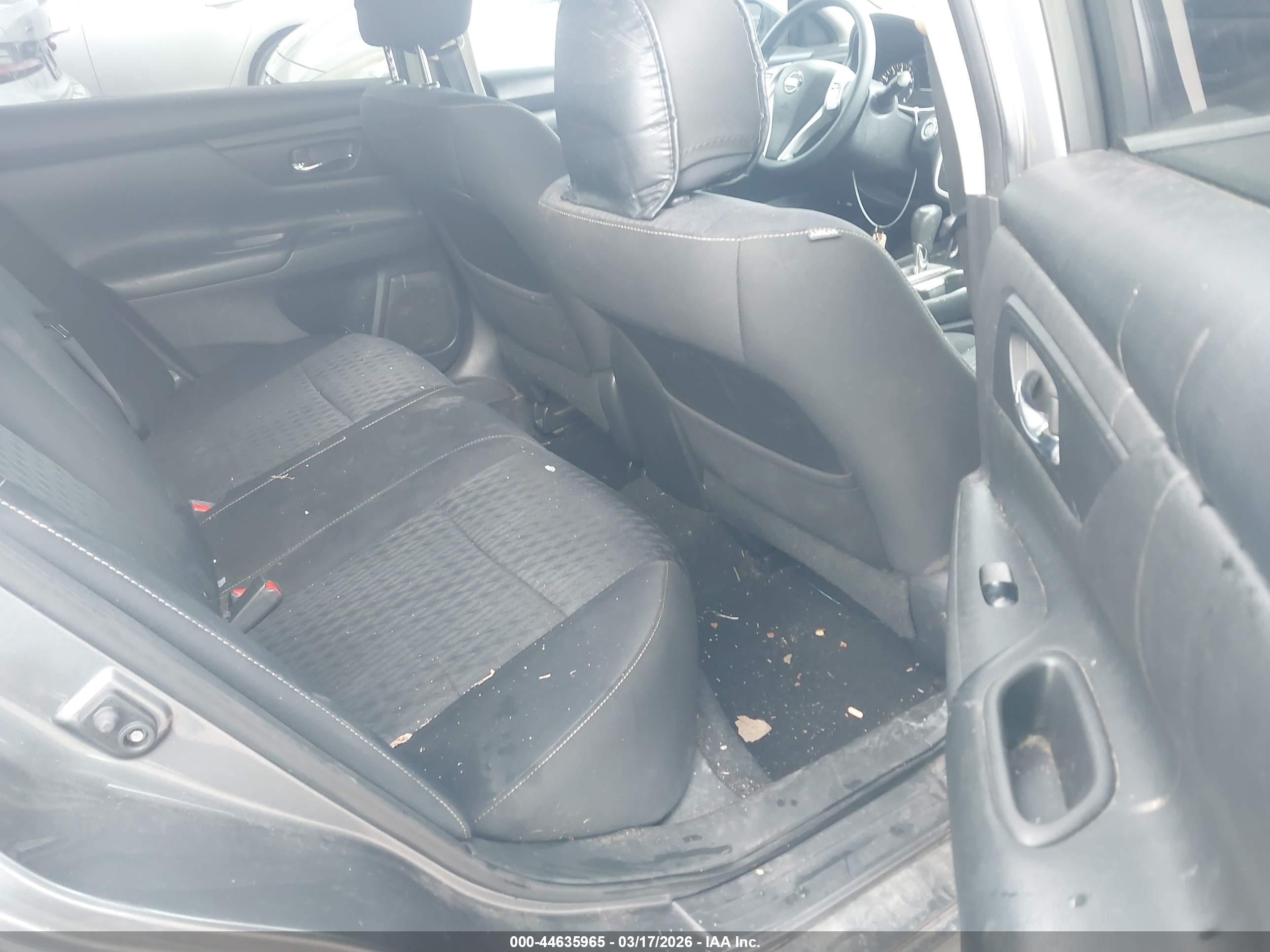 NISSAN ALTIMA image 8