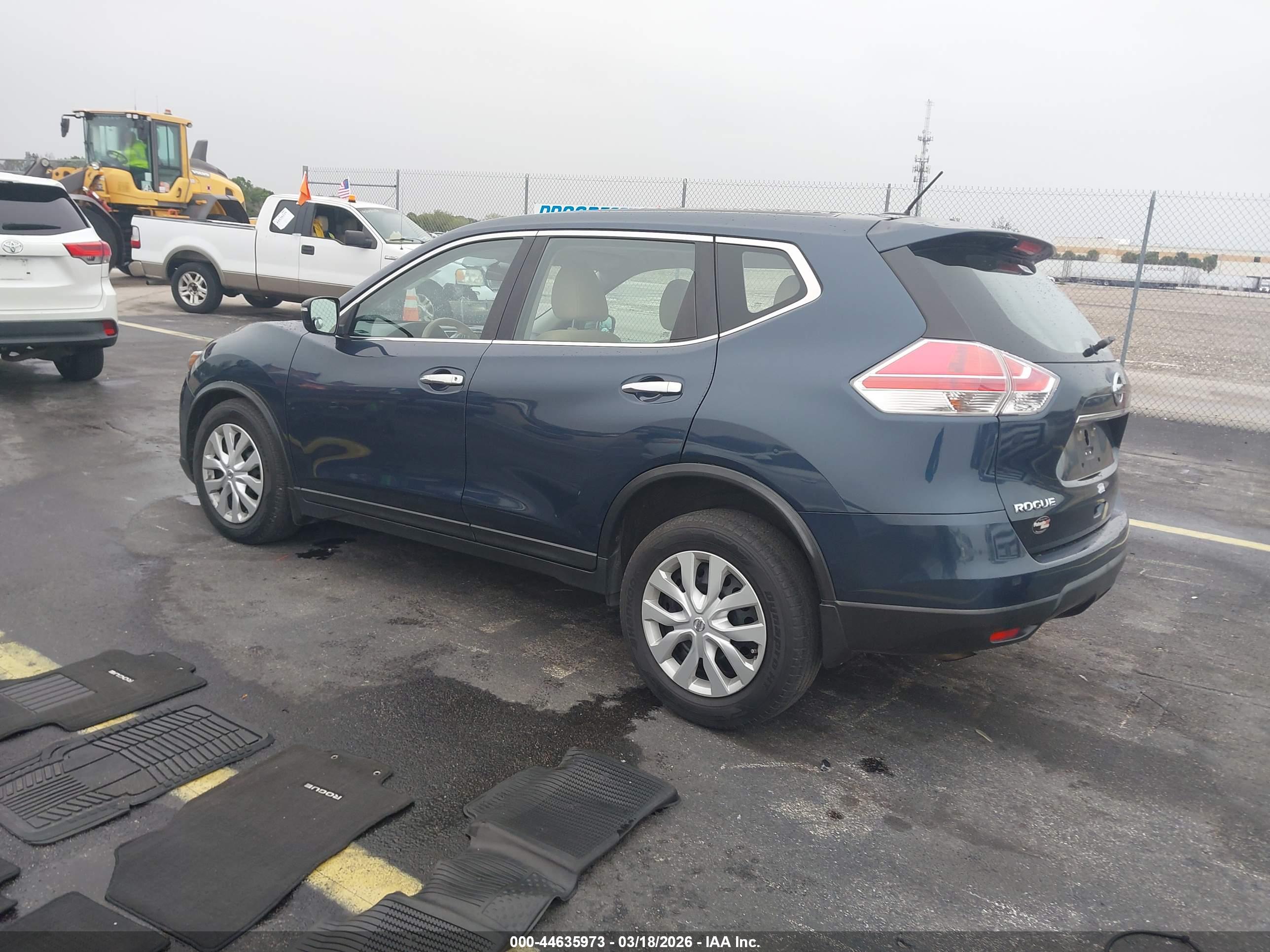 NISSAN ROGUE image 3