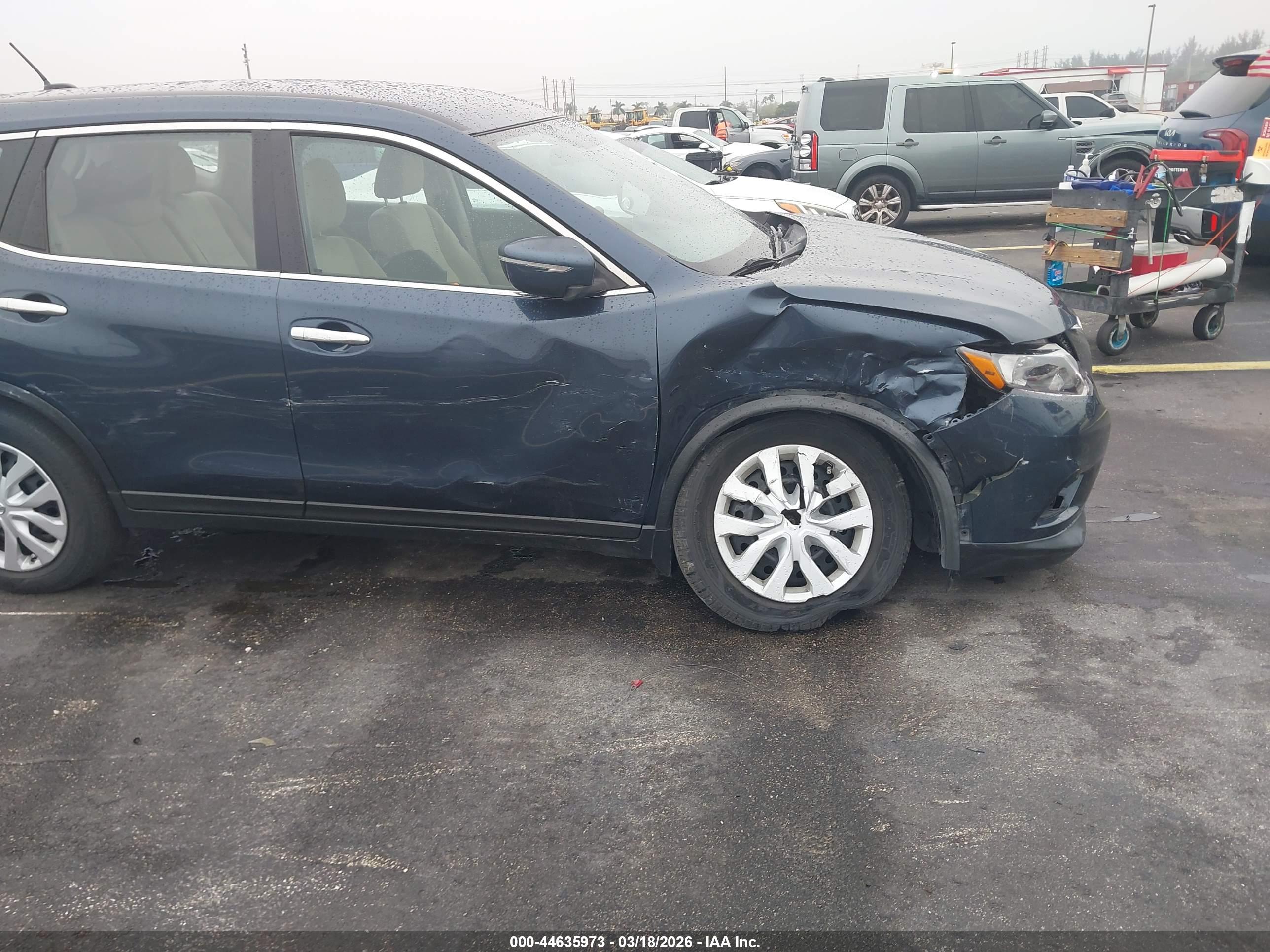 NISSAN ROGUE image 6