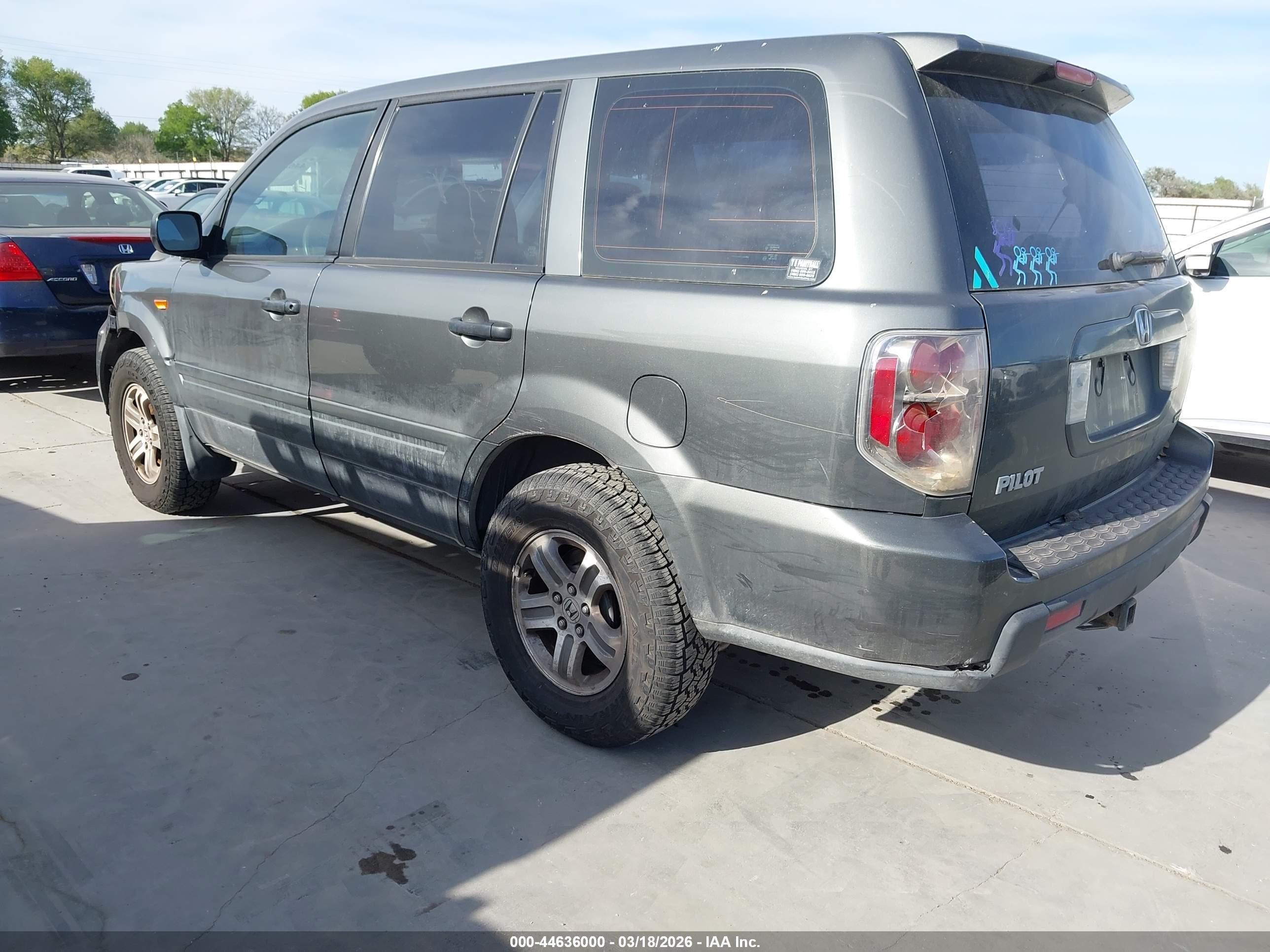 HONDA PILOT image 3