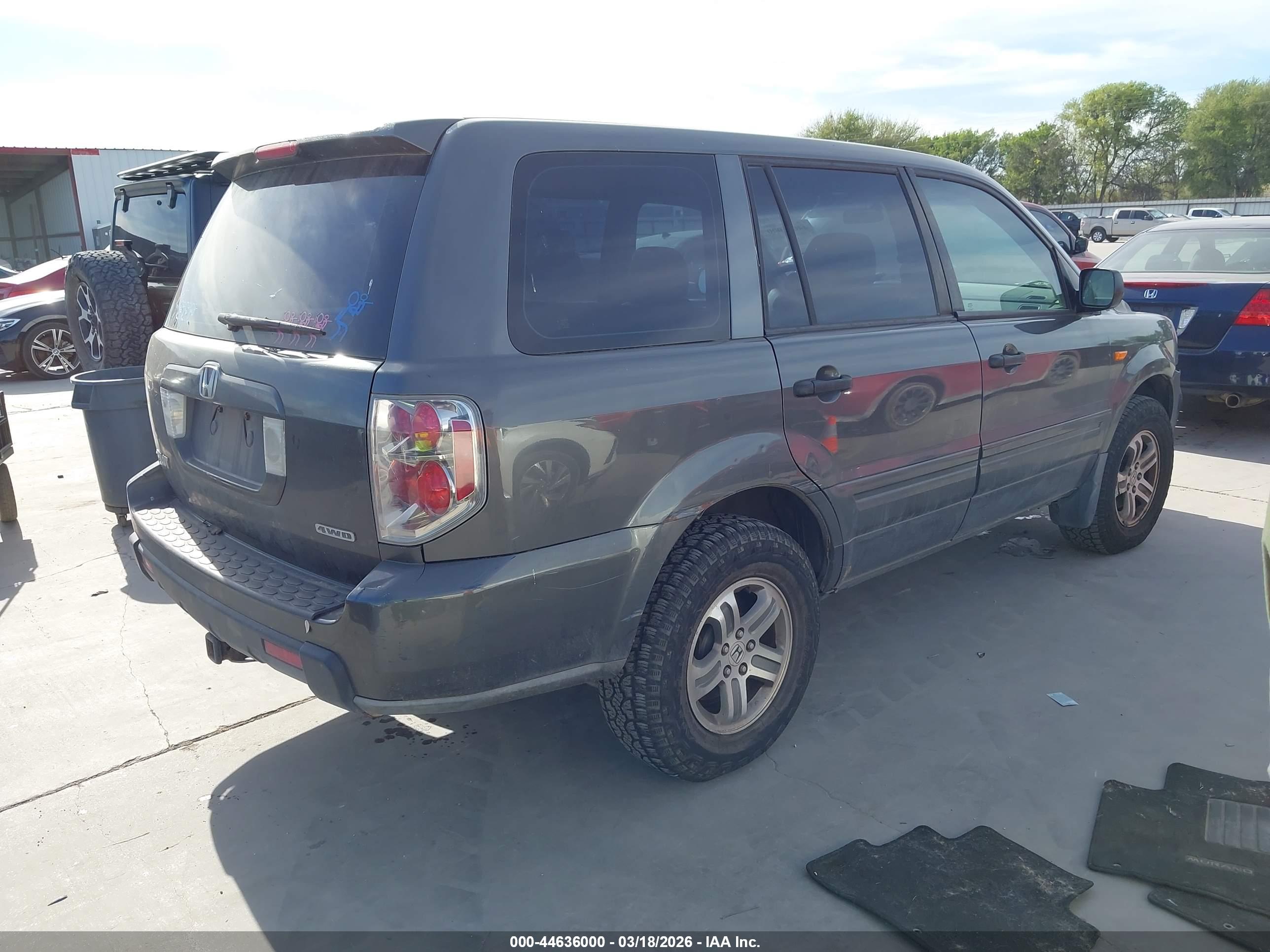 HONDA PILOT image 4
