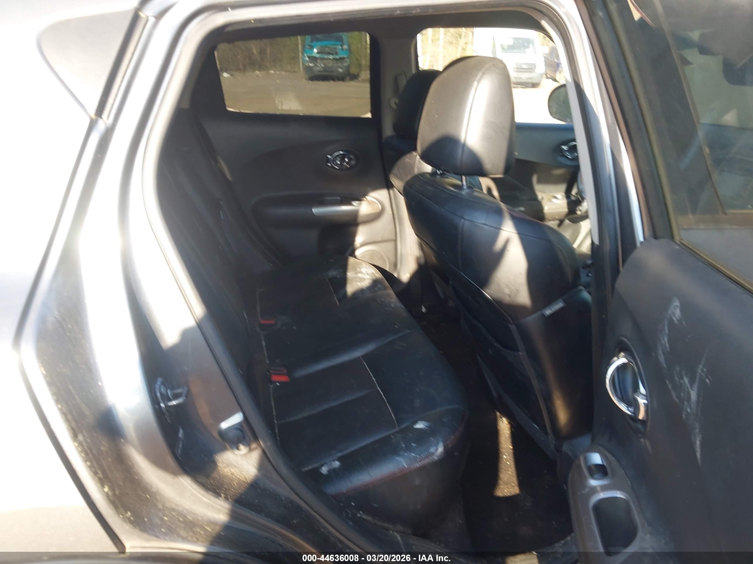NISSAN JUKE image 8