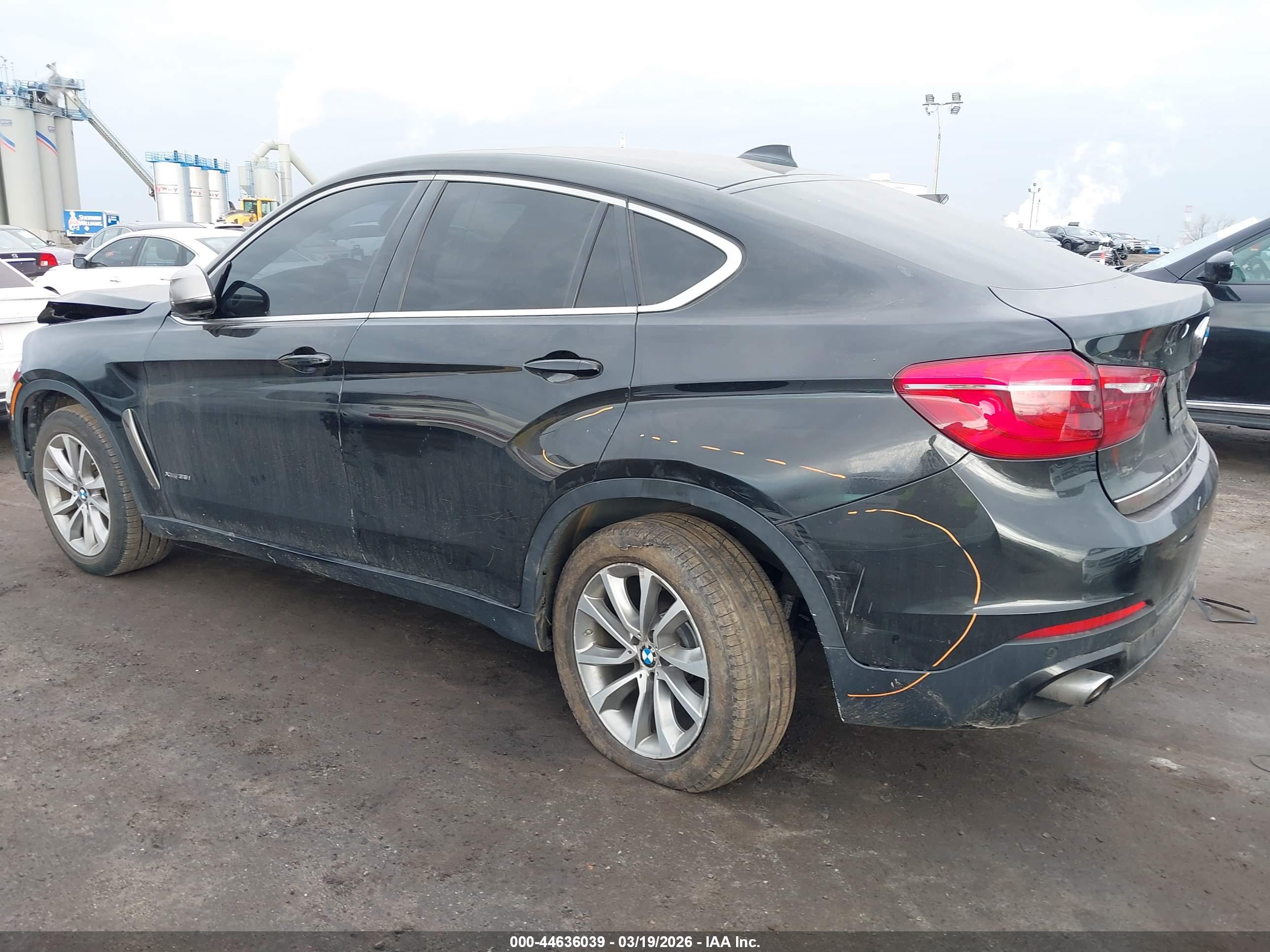 BMW X6 image 3