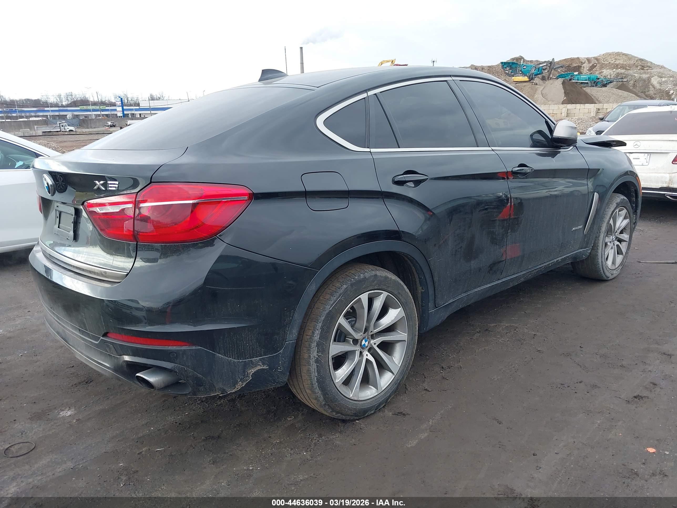 BMW X6 image 4