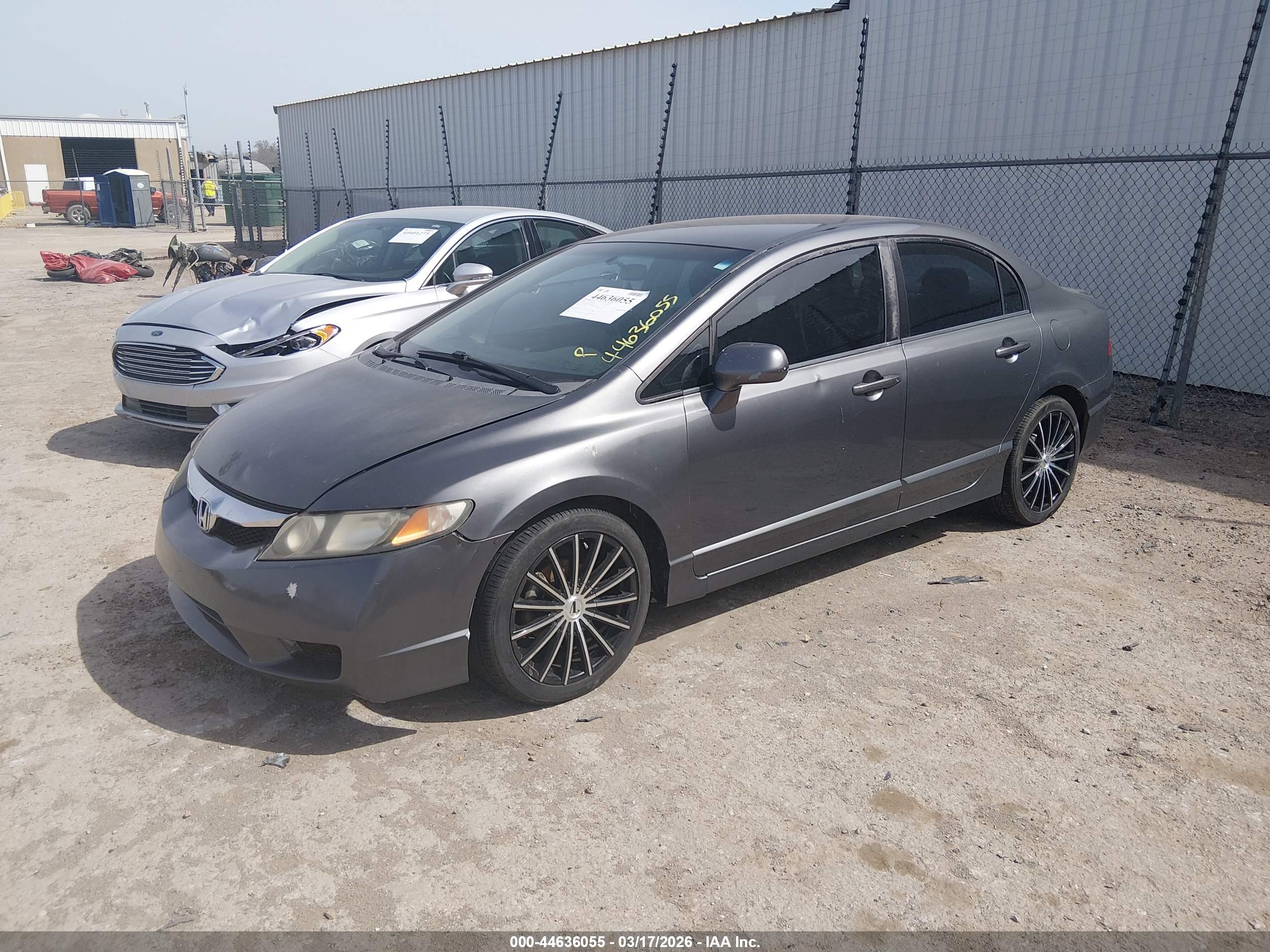 HONDA CIVIC image 2