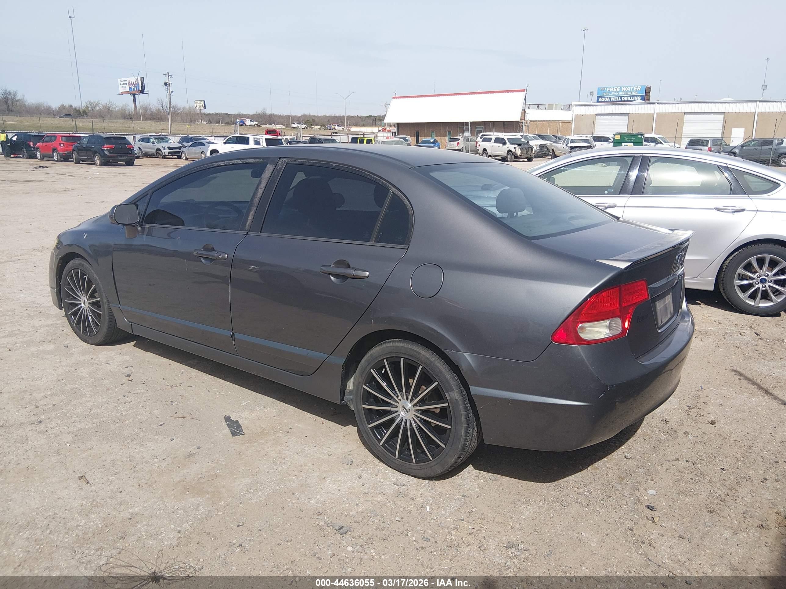HONDA CIVIC image 3