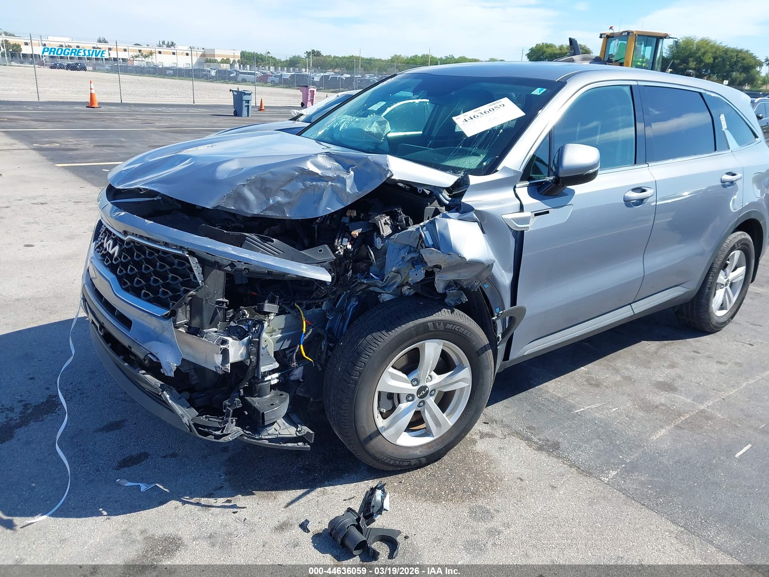 KIA SORENTO image 6