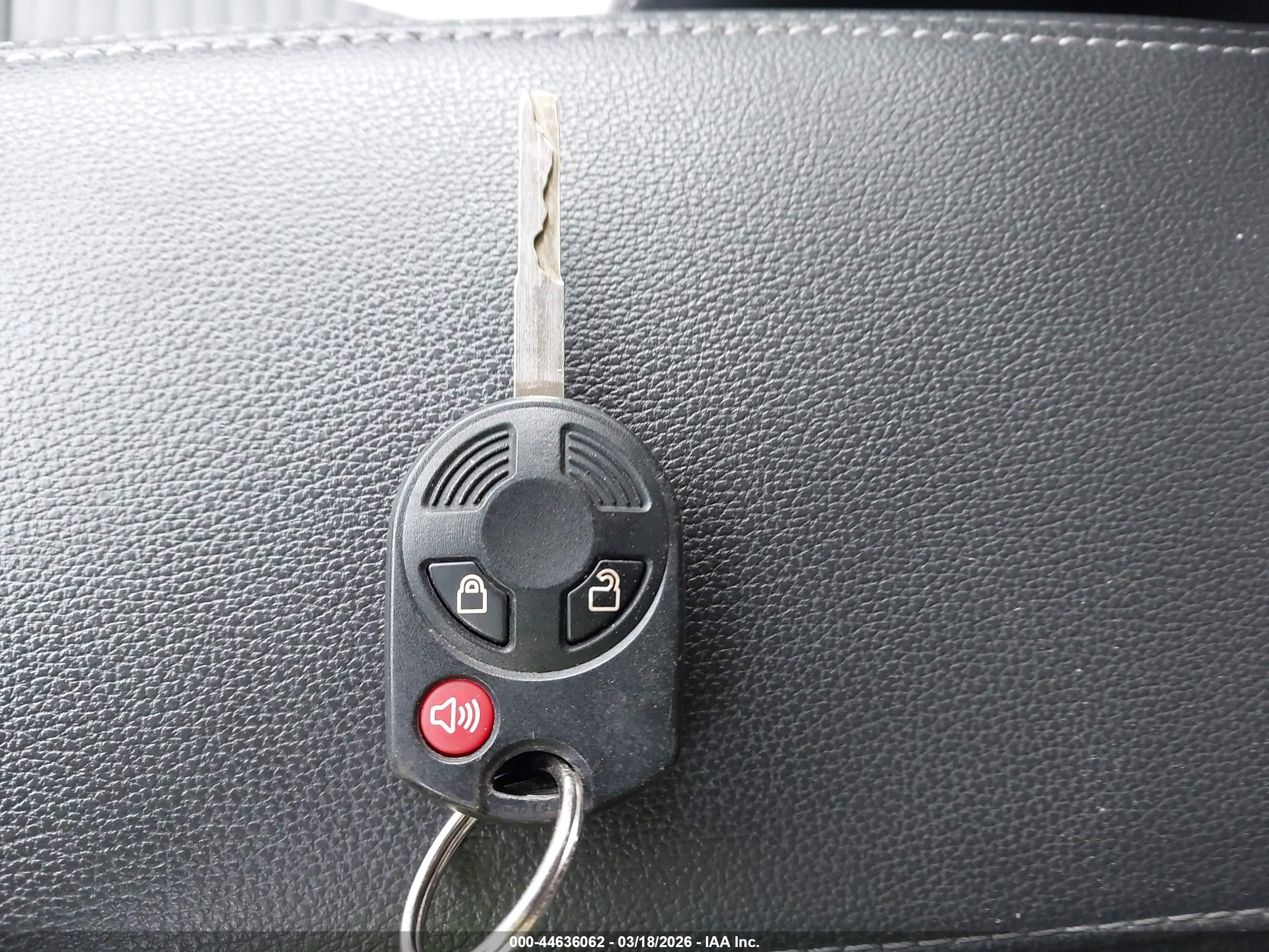 FORD ESCAPE image 11