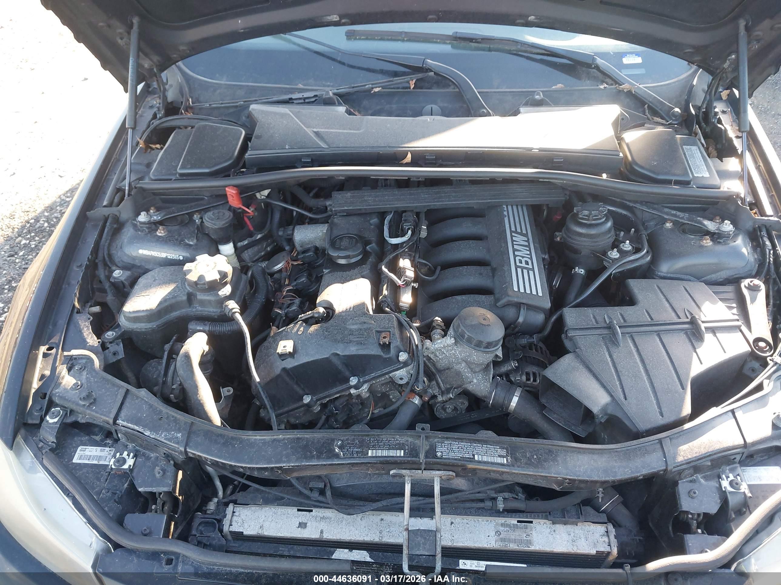 BMW 328I image 10