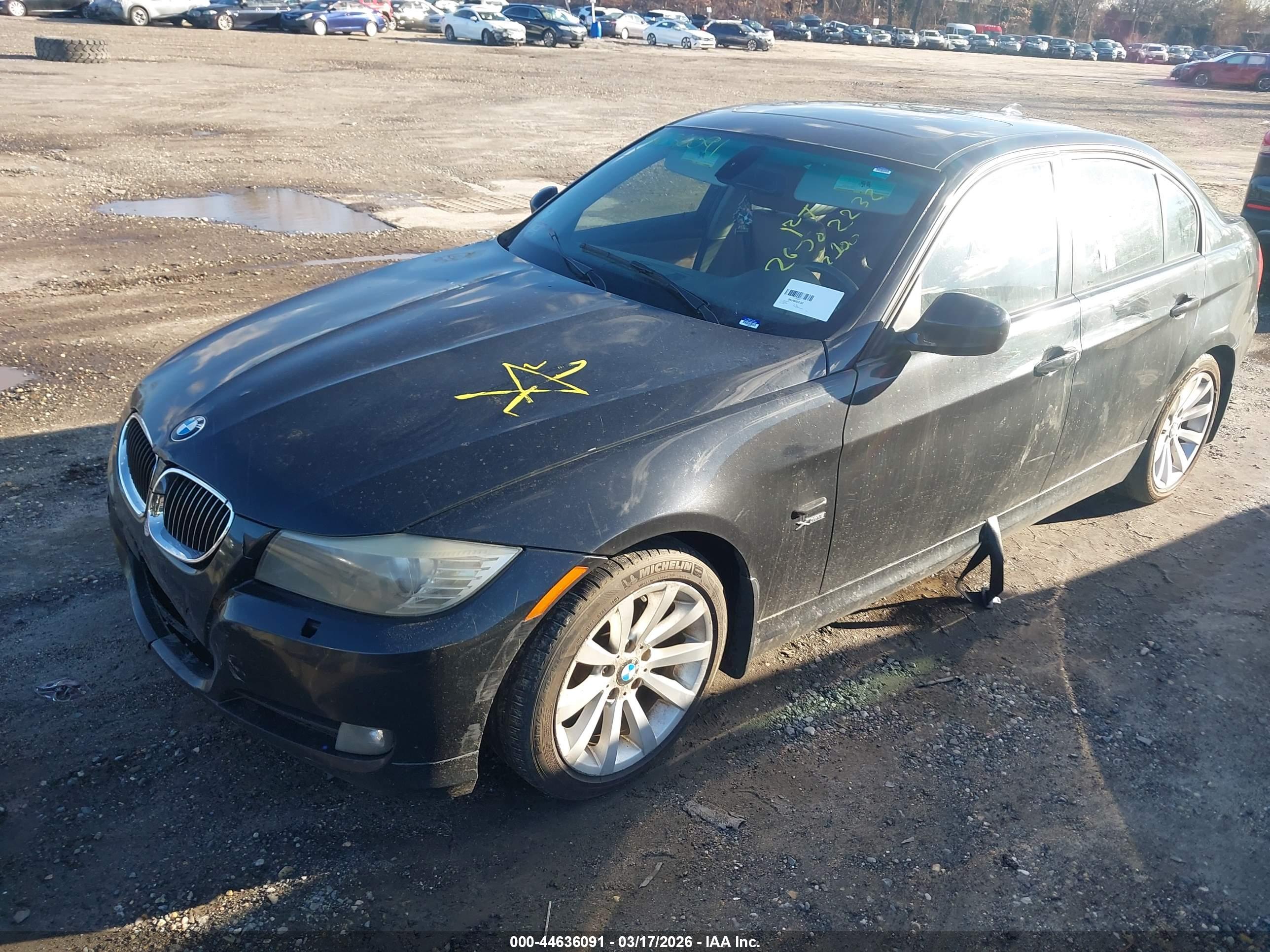 BMW 328I image 2