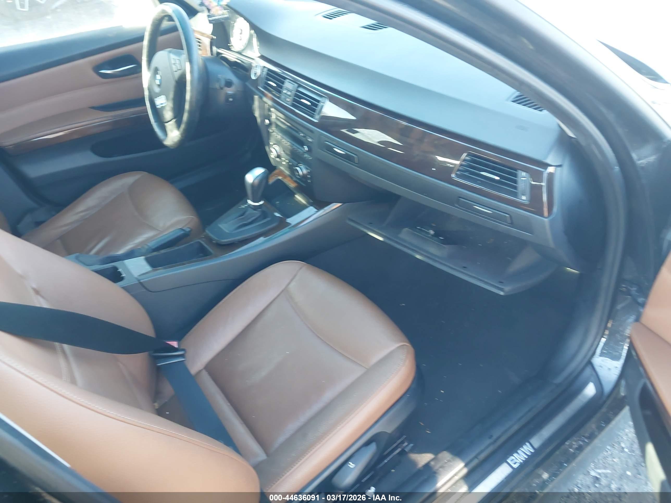 BMW 328I image 5