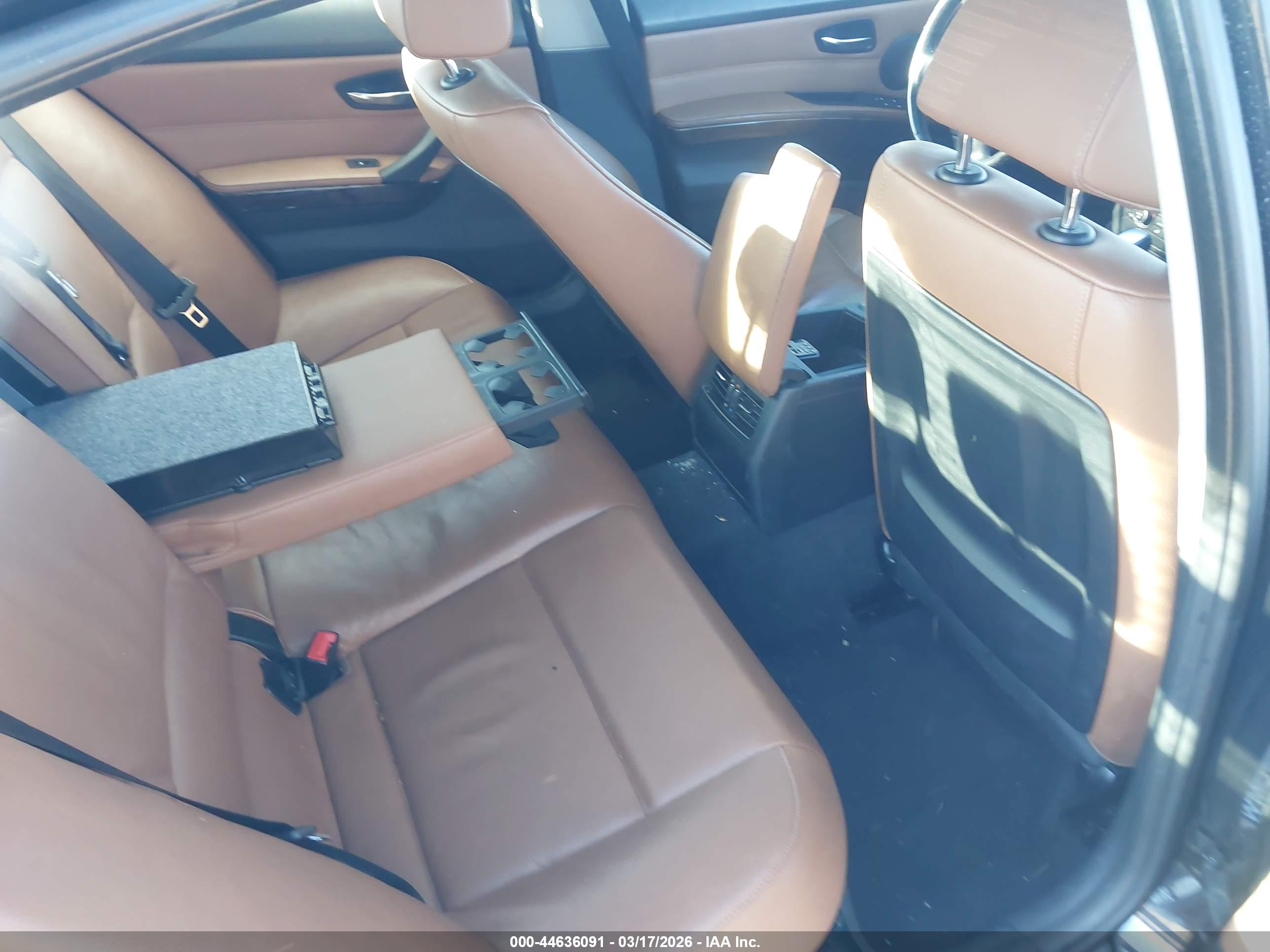 BMW 328I image 8