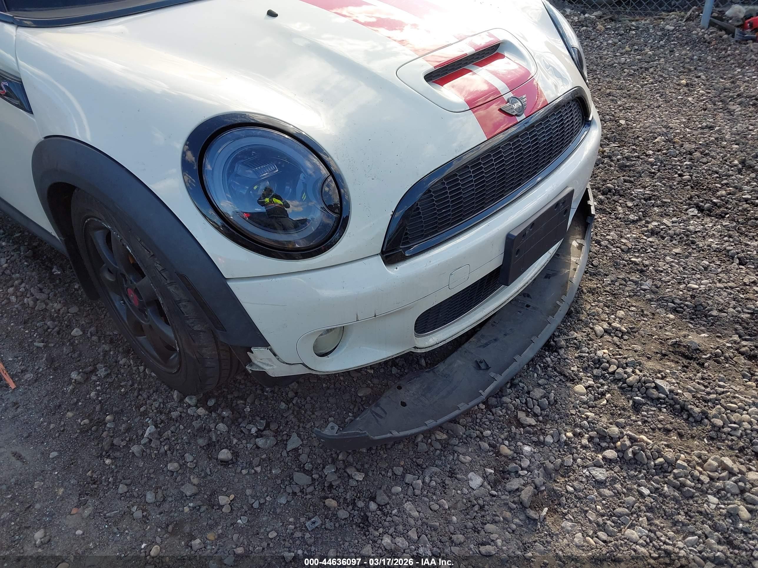 MINI COOPER image 6