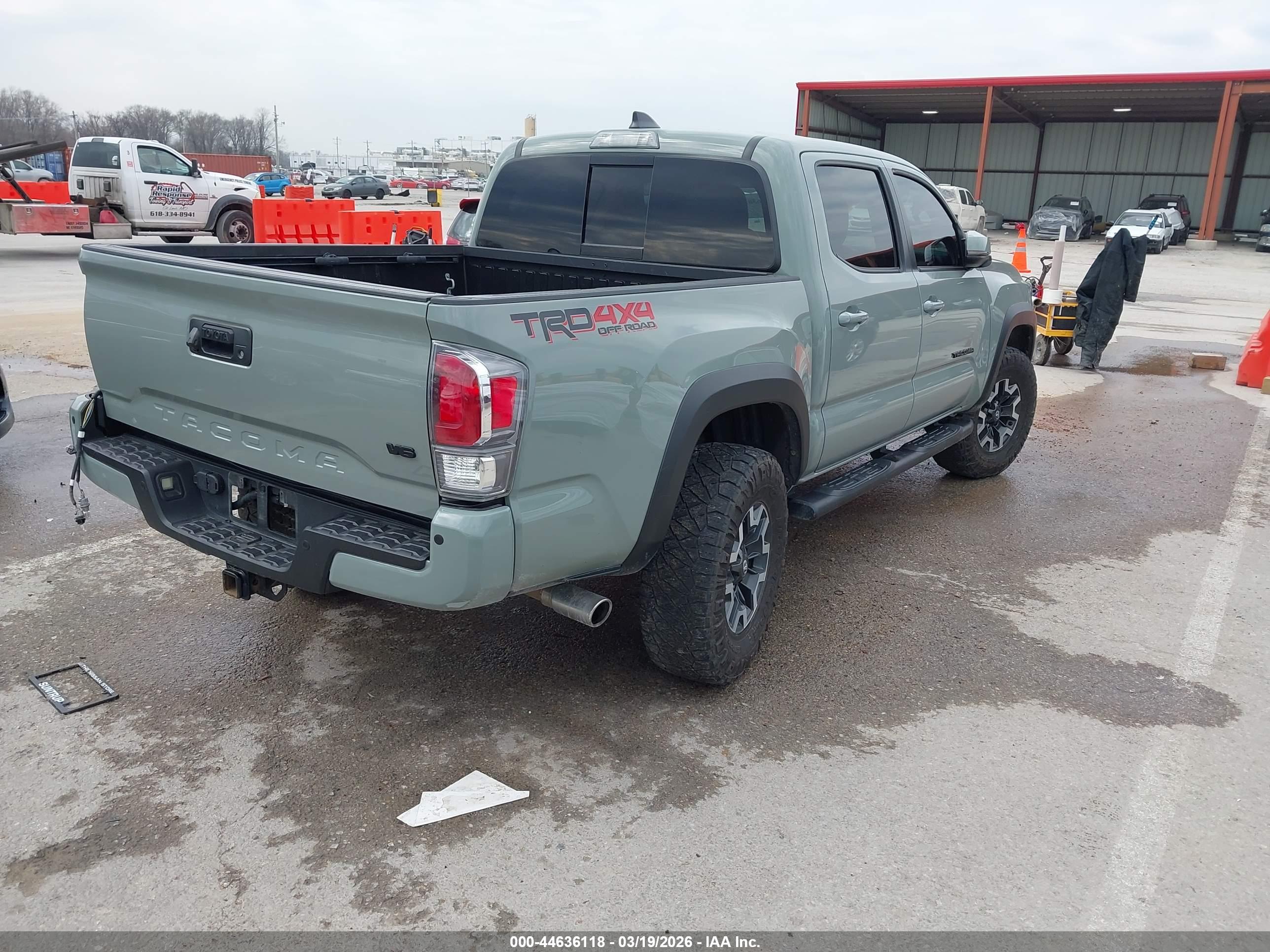 TOYOTA TACOMA image 4