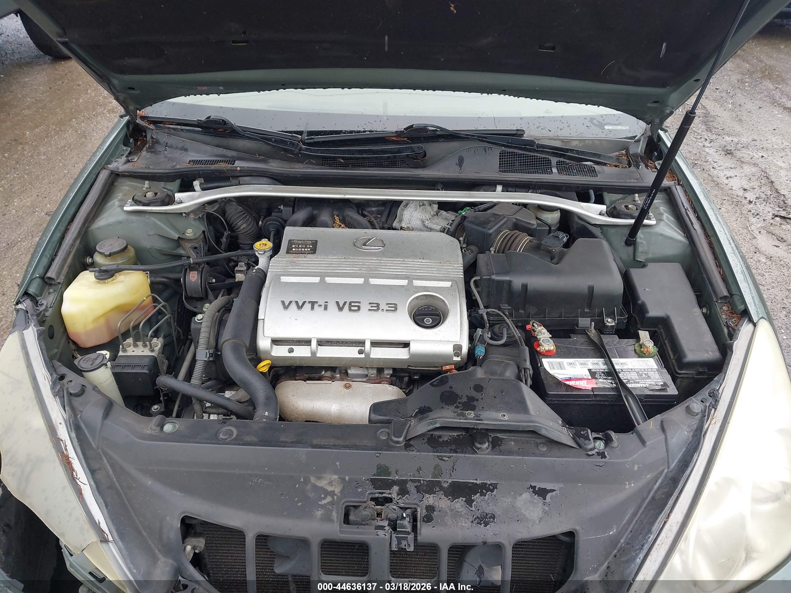 LEXUS ES image 10