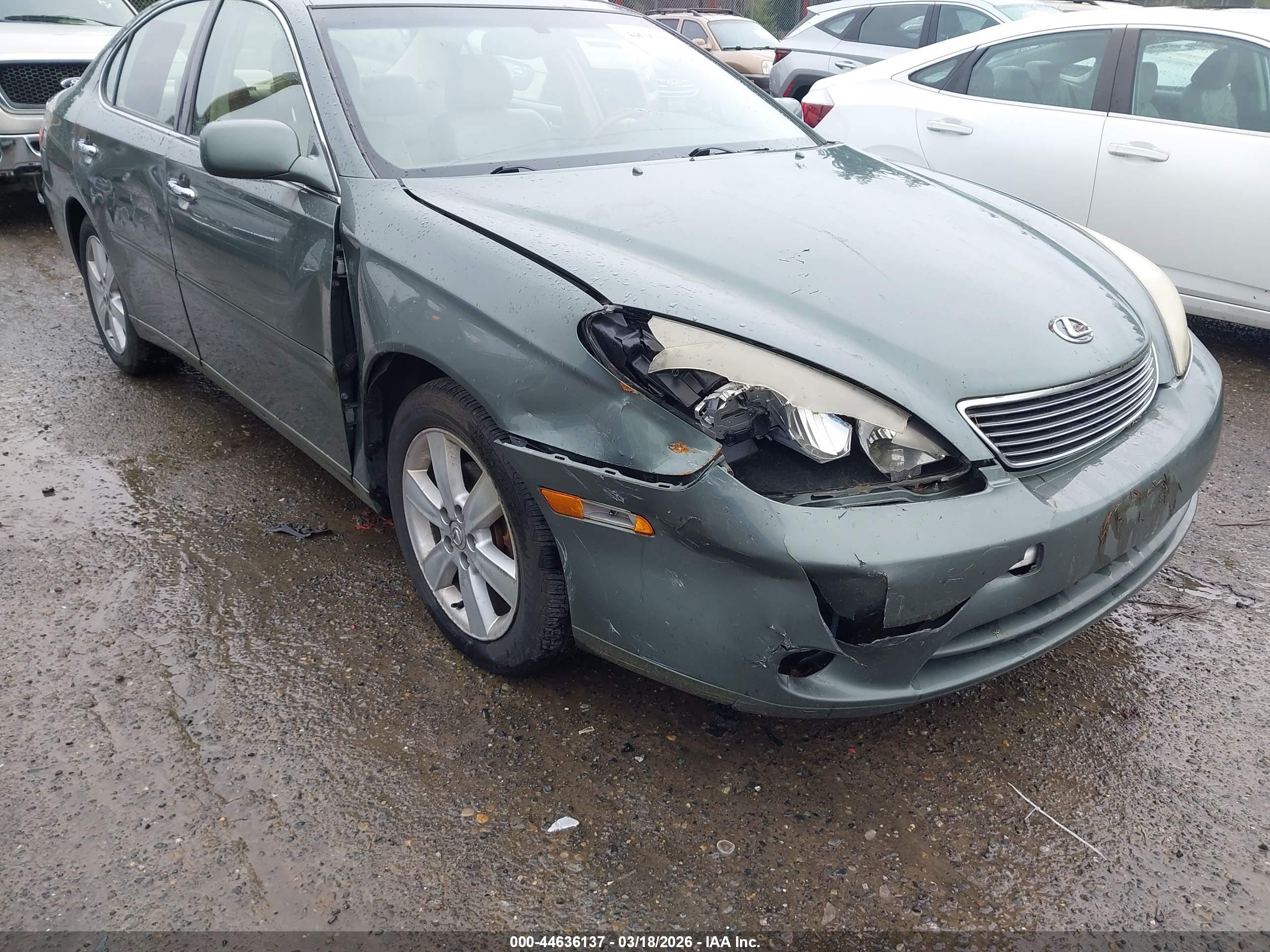 LEXUS ES image 6