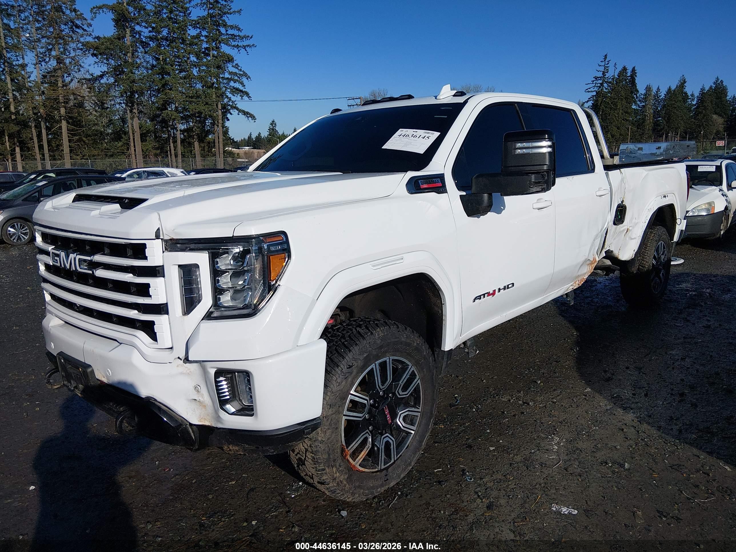 GMC SIERRA image 2