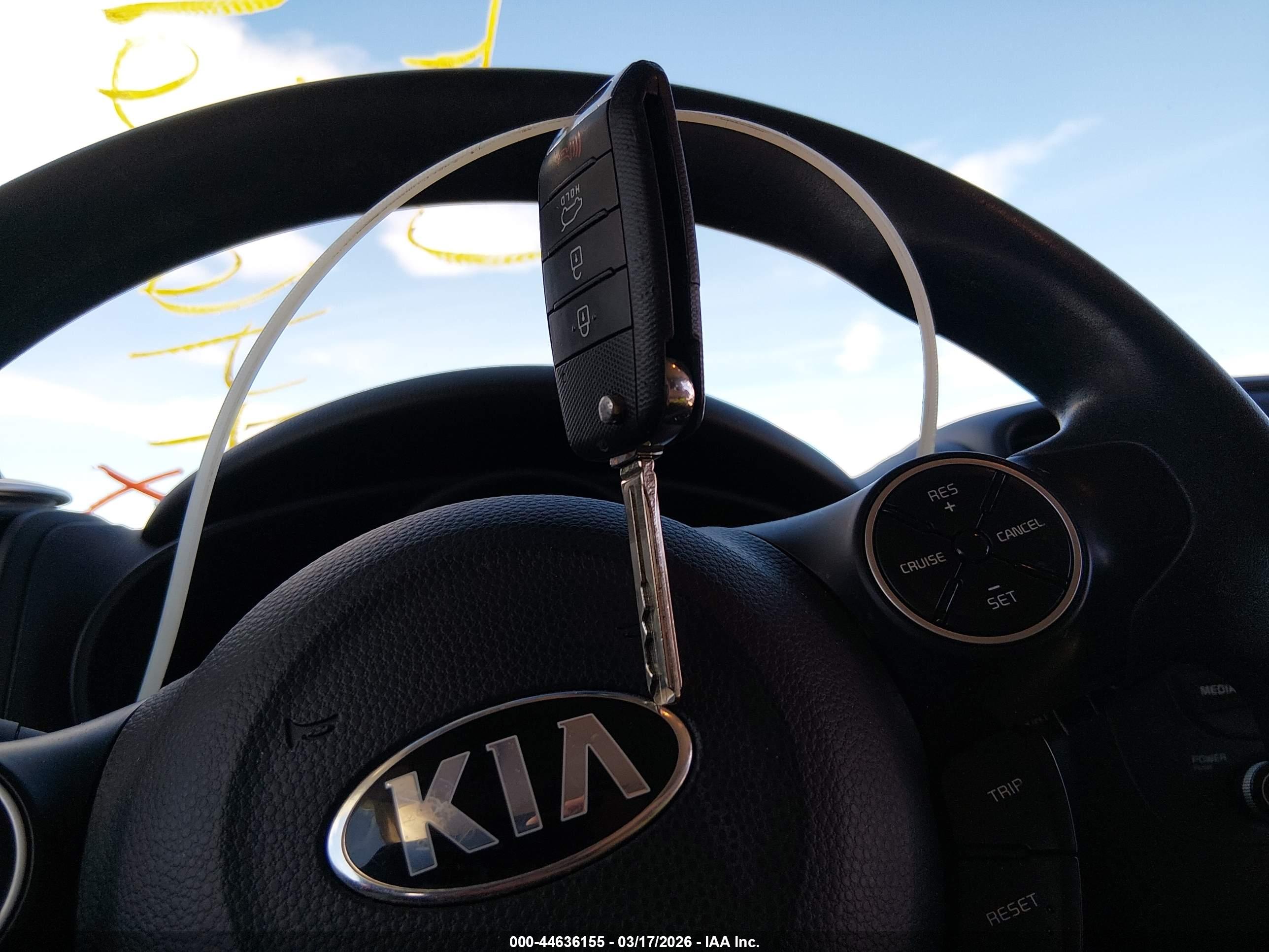 KIA SOUL image 11