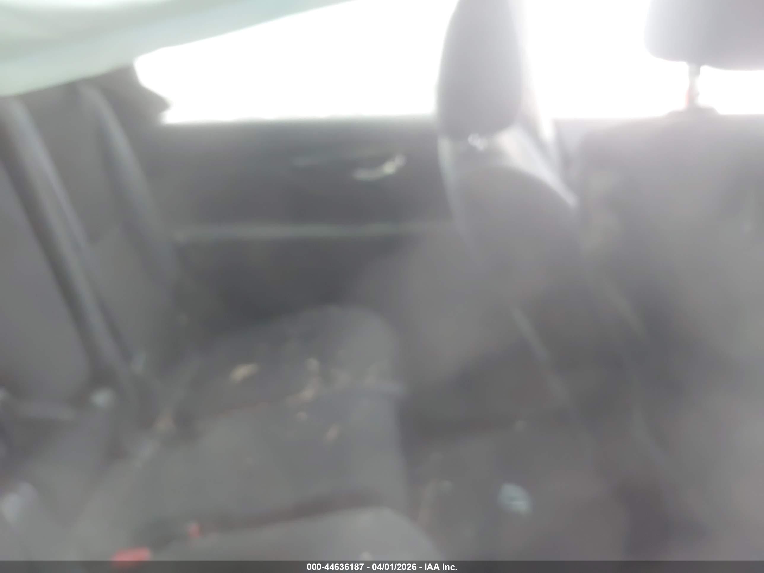 NISSAN ROGUE image 8