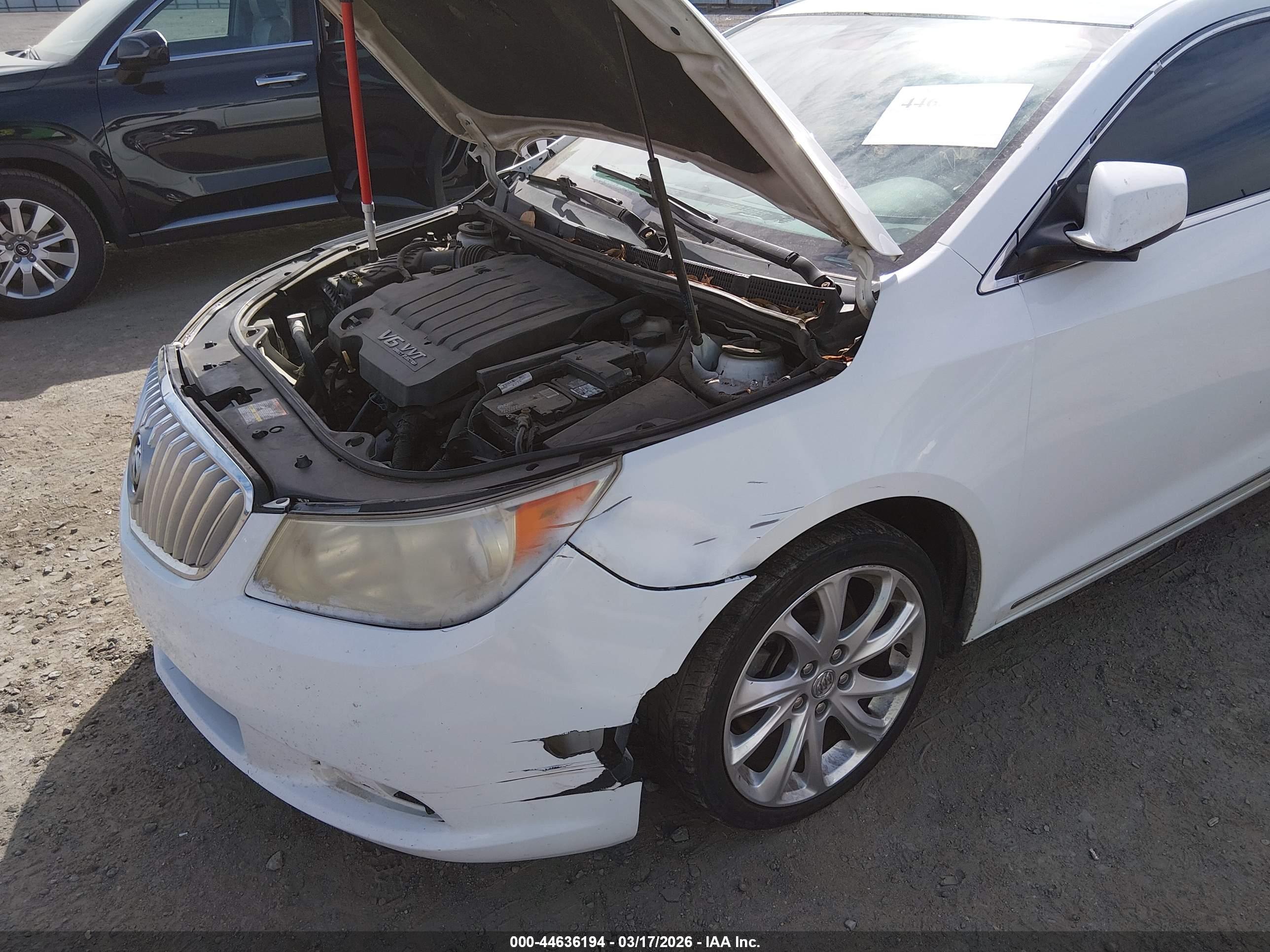BUICK LACROSSE image 6
