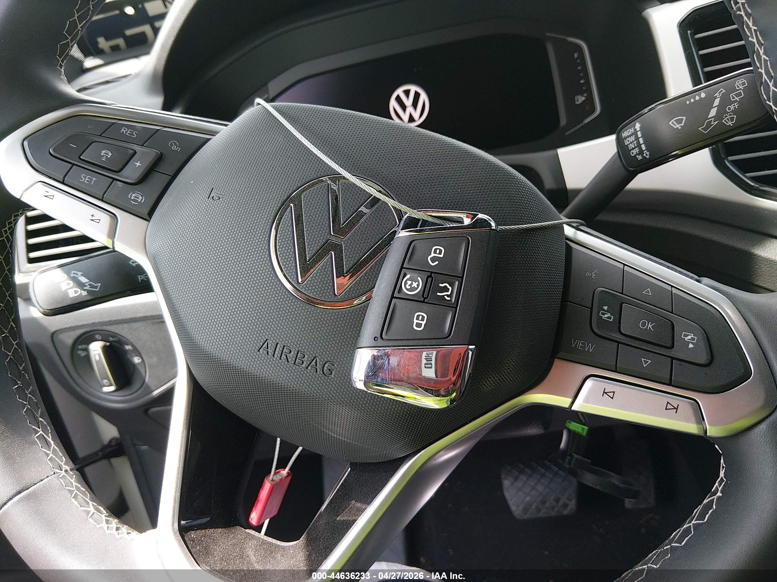 VOLKSWAGEN ATLAS image 11