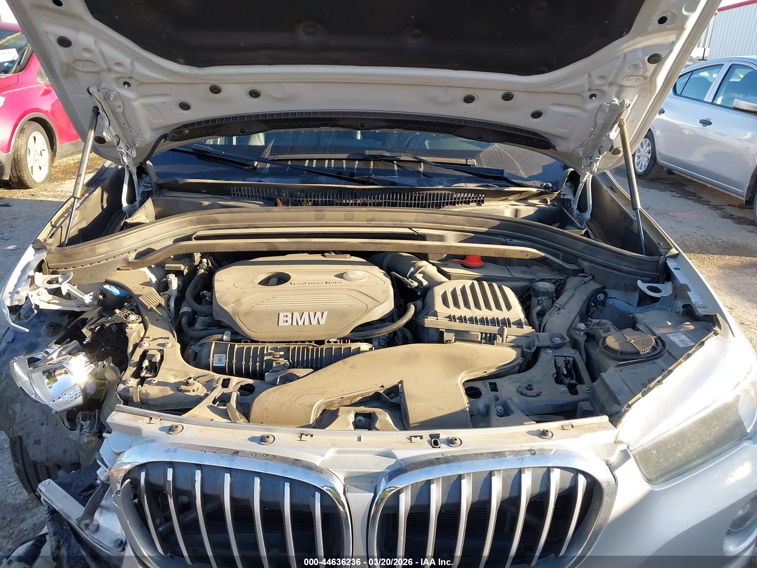 BMW X1 image 10