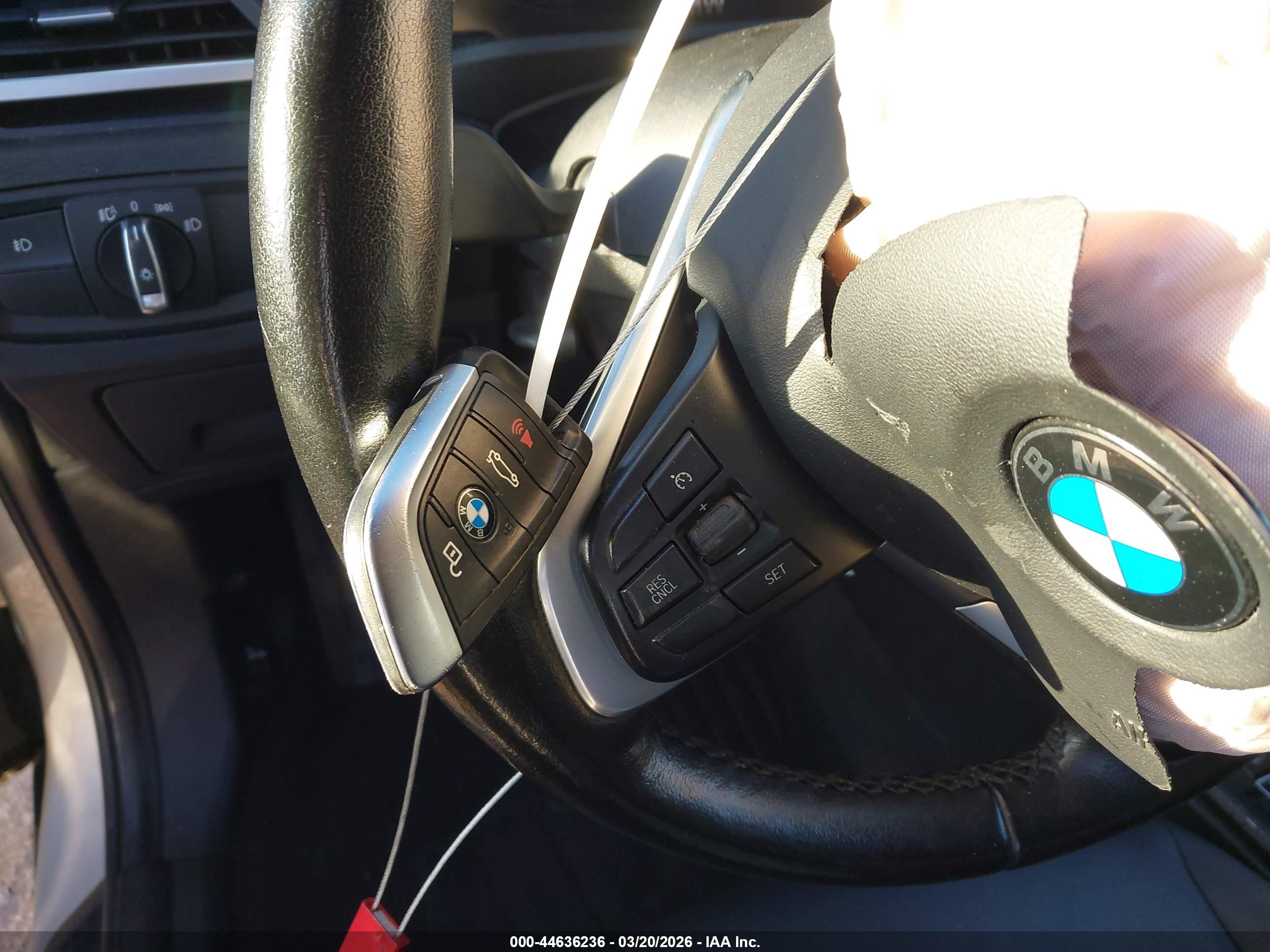 BMW X1 image 11