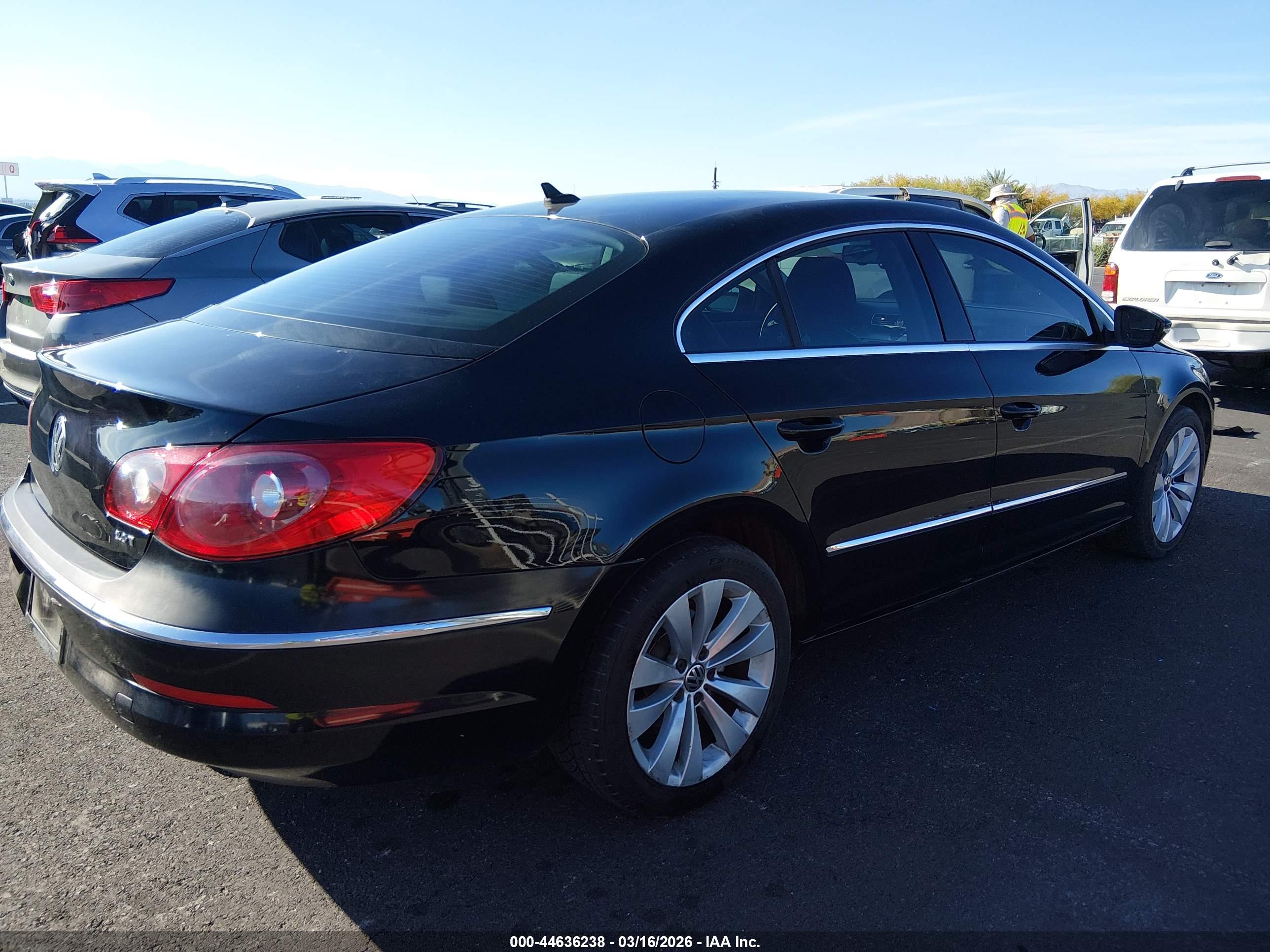 VOLKSWAGEN CC image 4